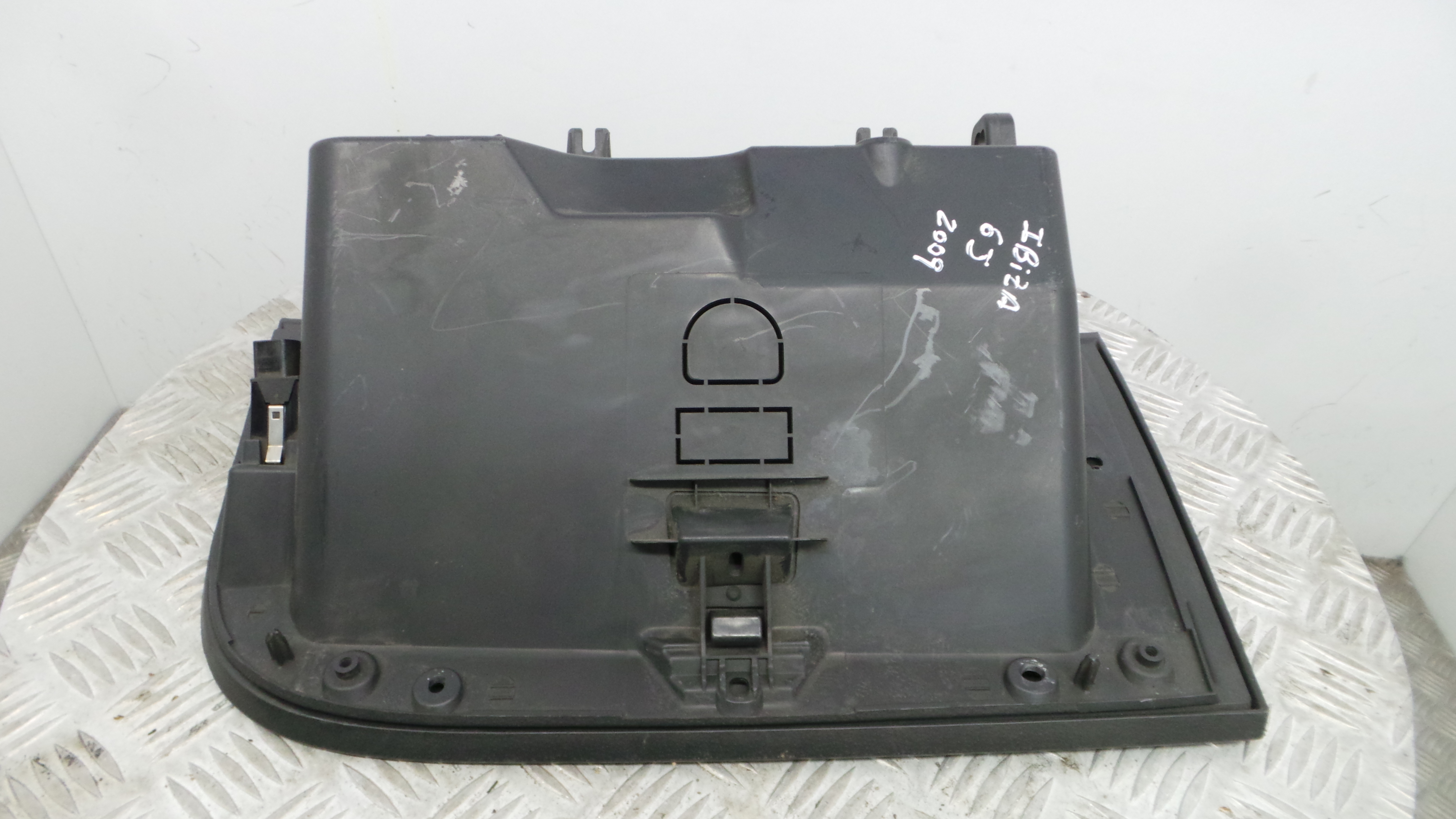 Porta Luvas  6J1857103 - SEAT IBIZA IV (6J5, 6P1), IBIZA Mk IV (6J5, 6P1)-34919405