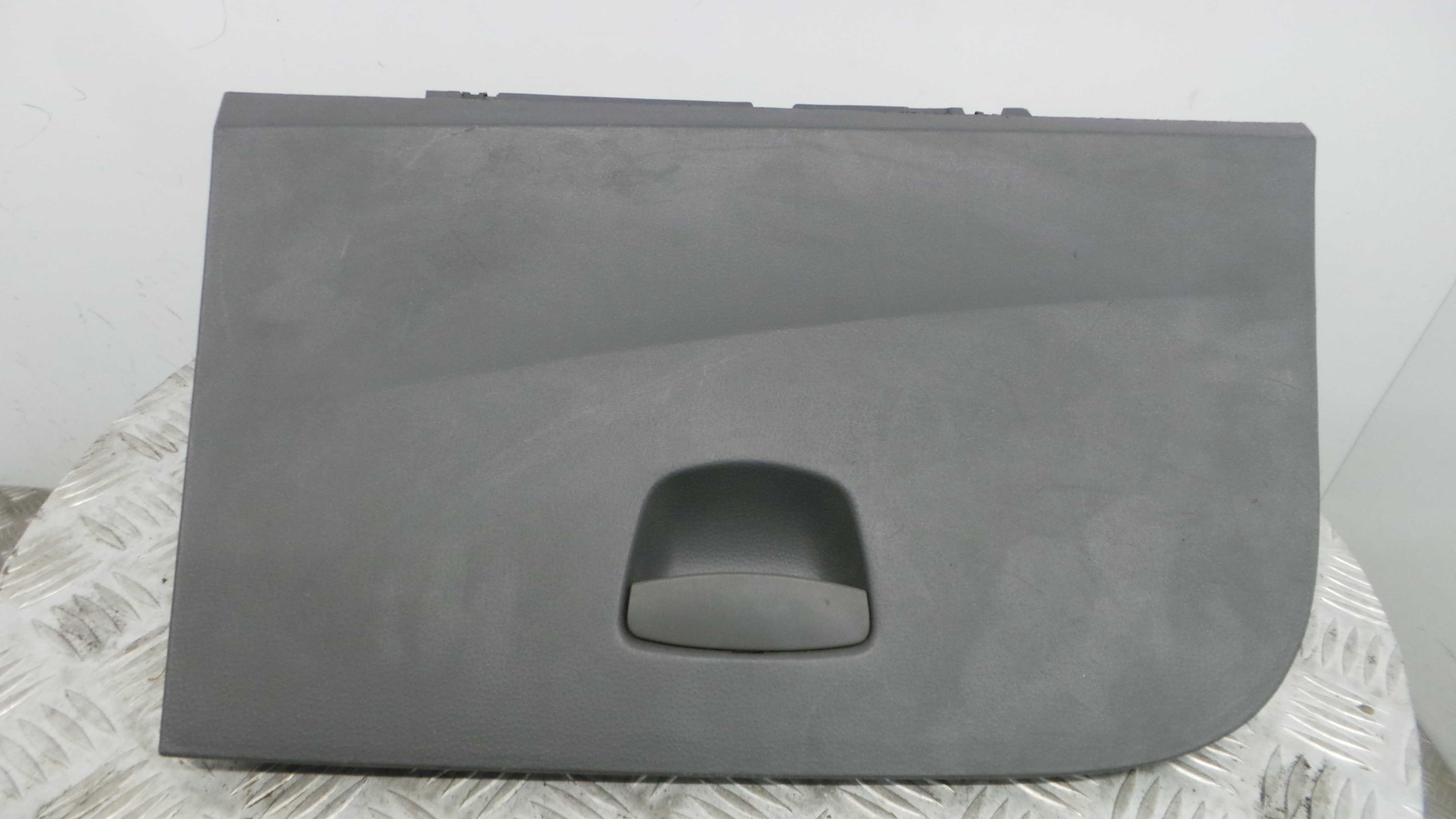 Porta Luvas  6J1857103A - SEAT IBIZA IV (6J5, 6P1), IBIZA Mk IV (6J5, 6P1)-34919546