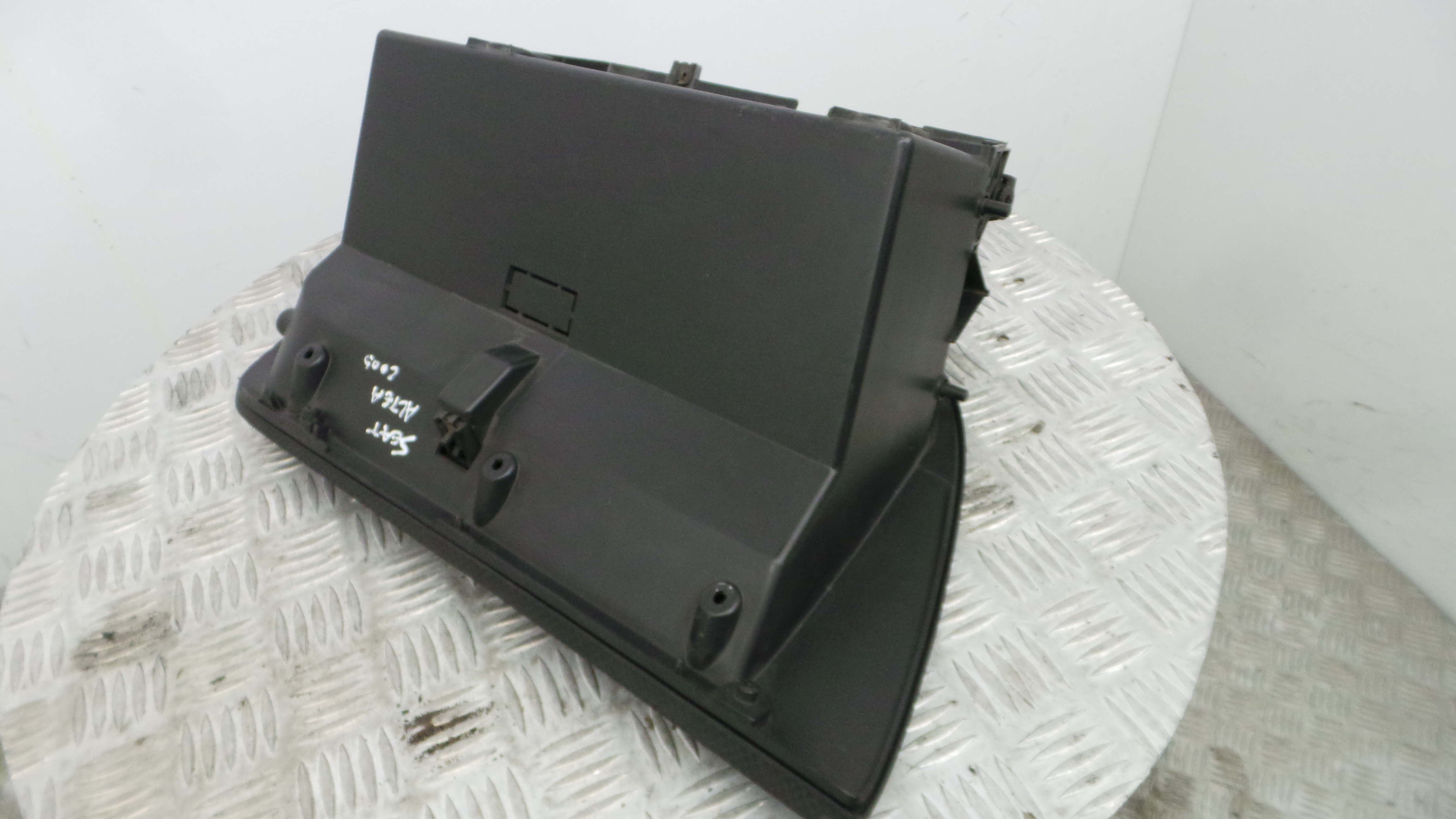 Porta Luvas 5P1857103 - SEAT ALTEA (5P1)-34919575