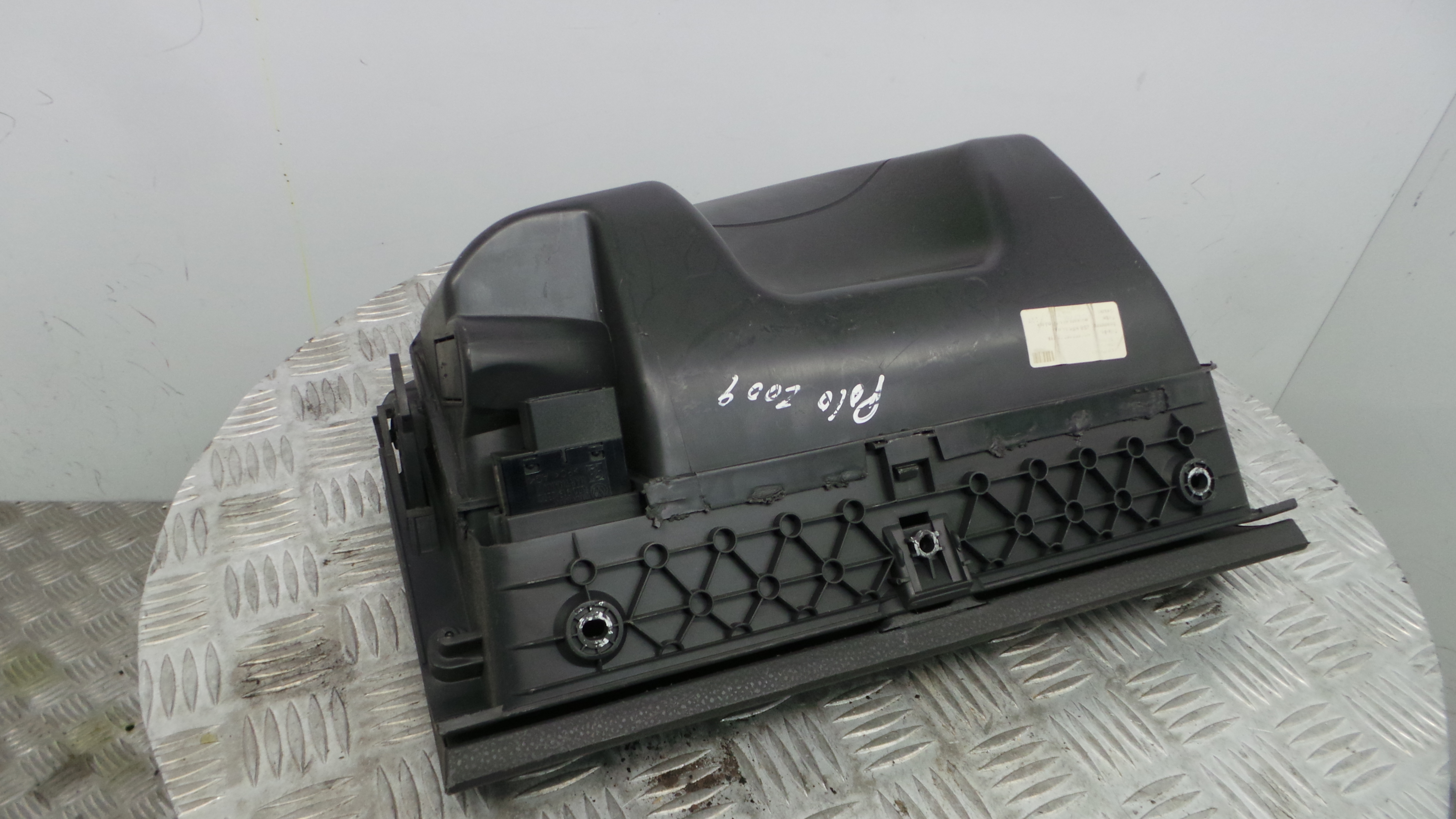 Porta Luvas  6Q1857101F - VW POLO V (6R1, 6C1)-34919800