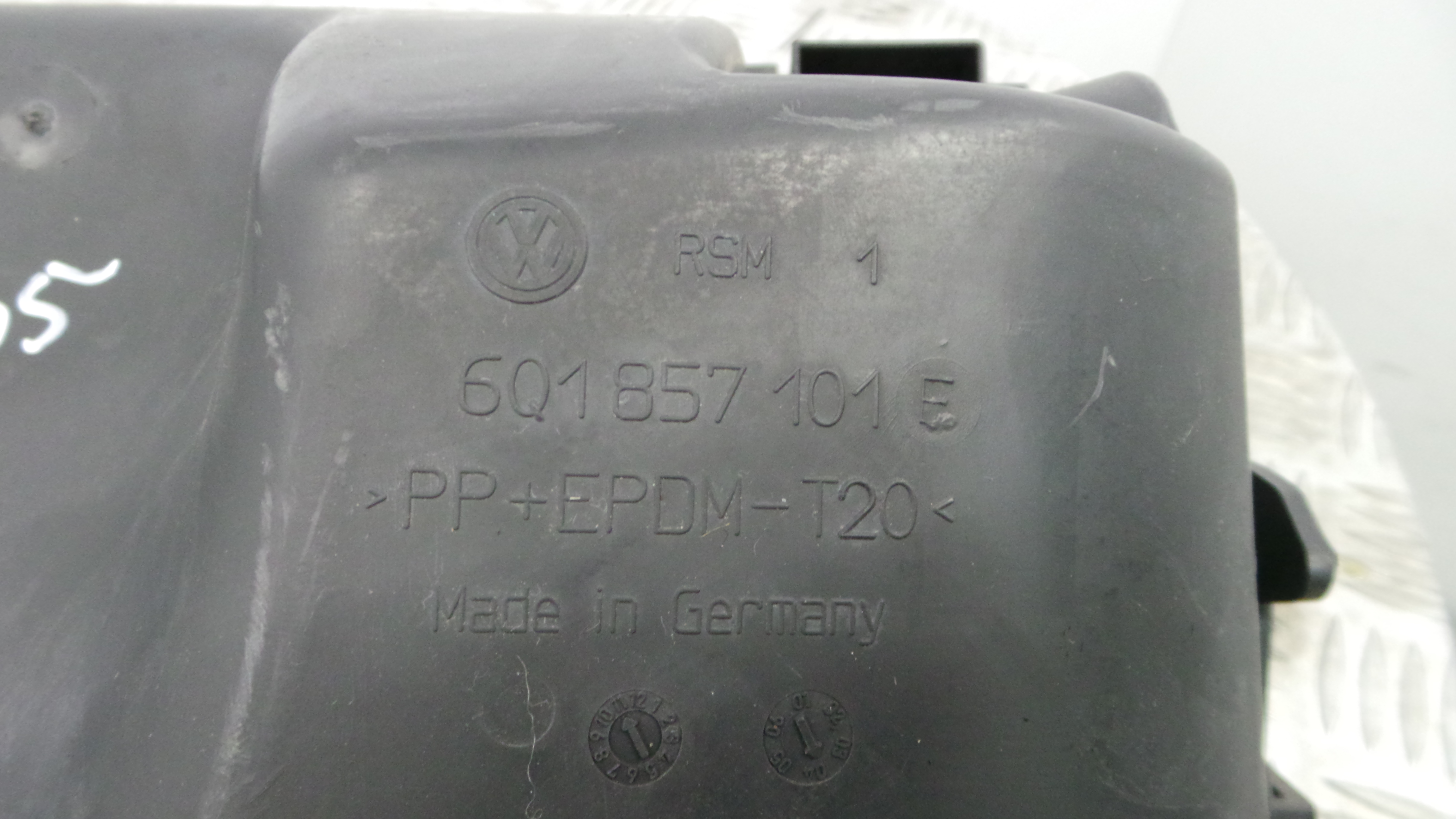 Porta Luvas 6Q1857101E - VW POLO (9N_, 9A_)-34919812