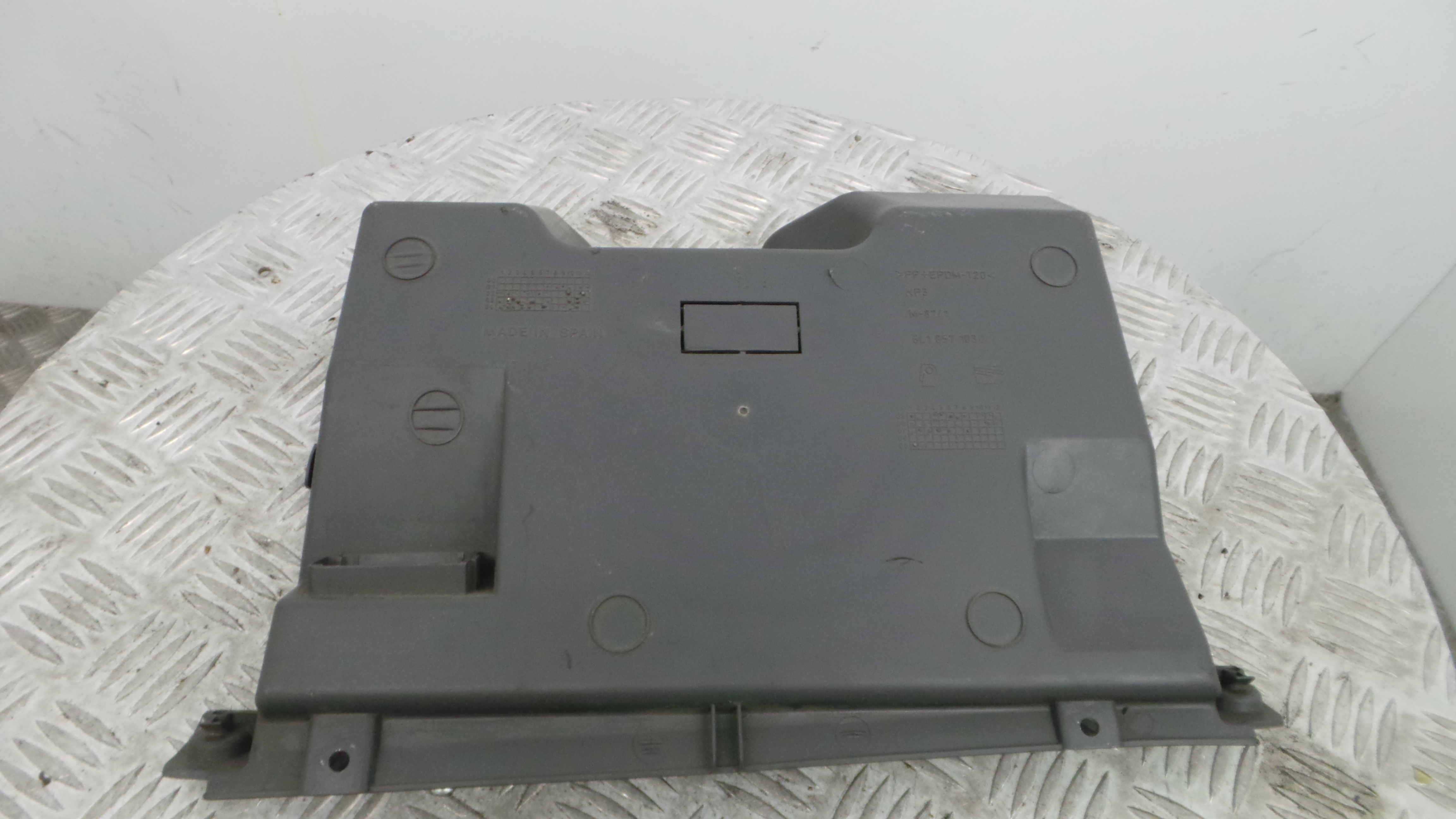 Porta Luvas  6L1857103B - SEAT IBIZA III (6L1), IBIZA Mk III (6L1)-34919816