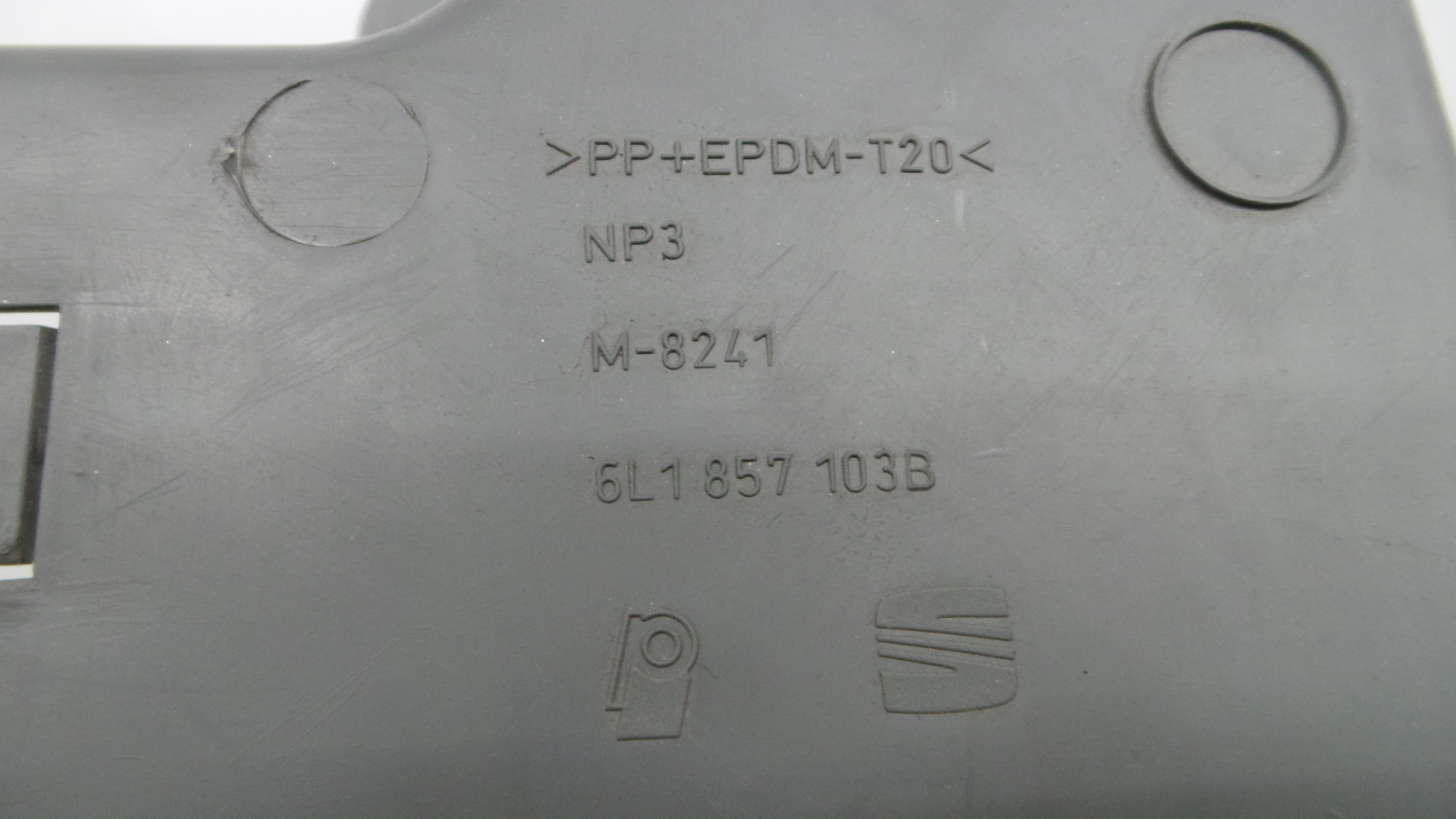 Porta Luvas  6L1857103B - SEAT IBIZA III (6L1), IBIZA Mk III (6L1)-34919816