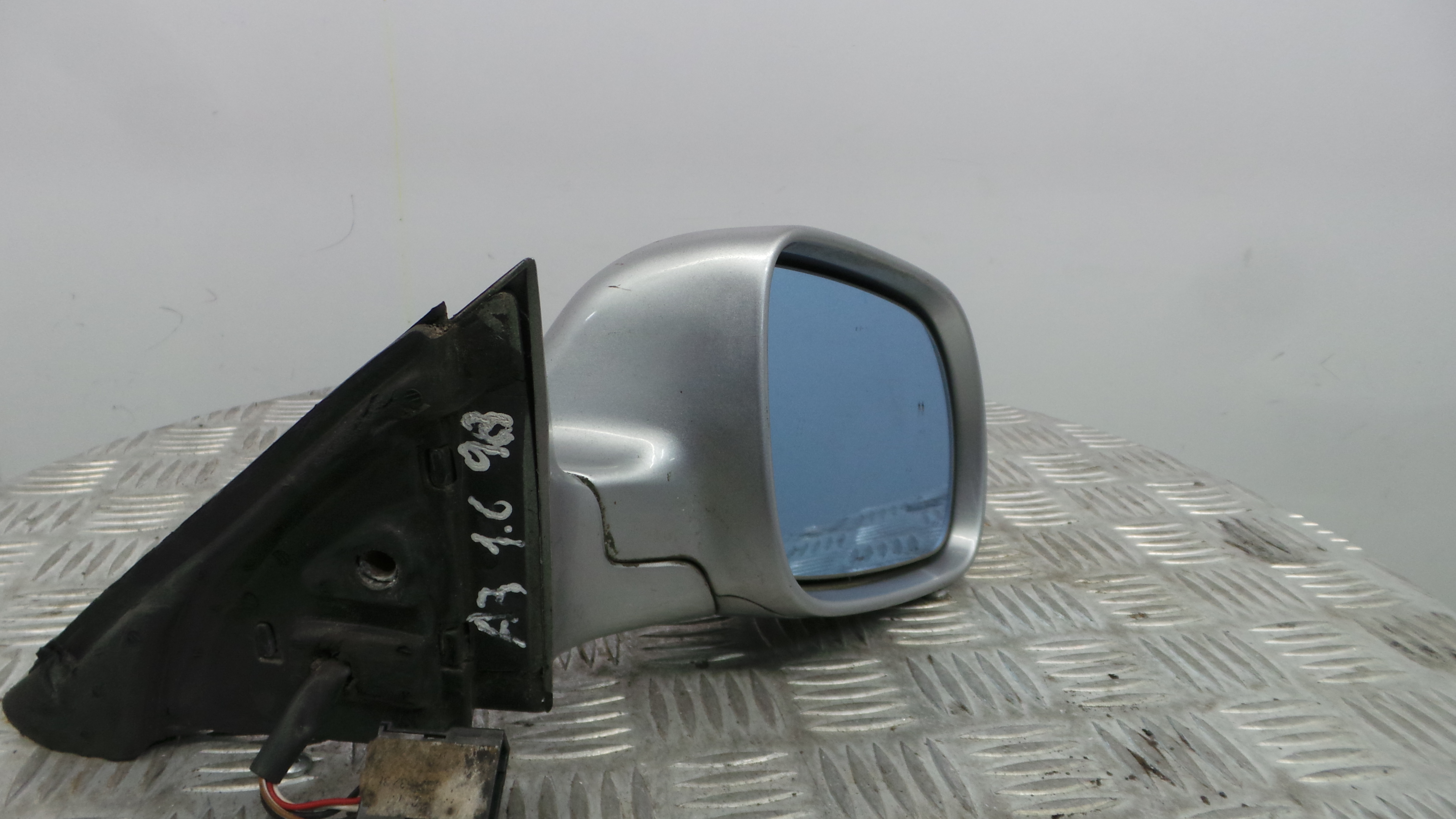 Espelho Retrovisor Dto 8L1858532 - AUDI A3 (8L1)-34923434