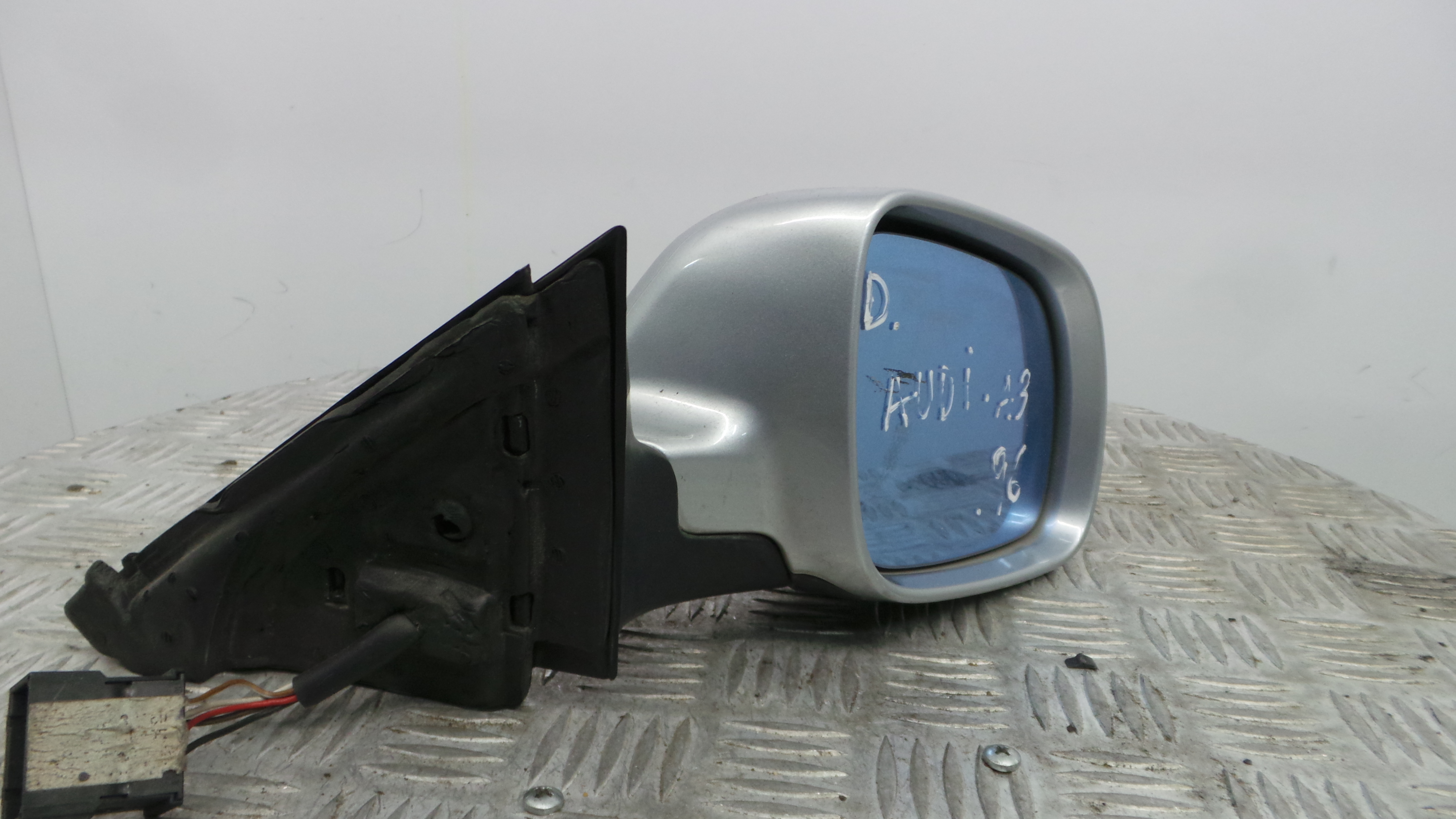 Espelho Retrovisor Dto 8L1858532 - AUDI A3 (8L1)-34923466