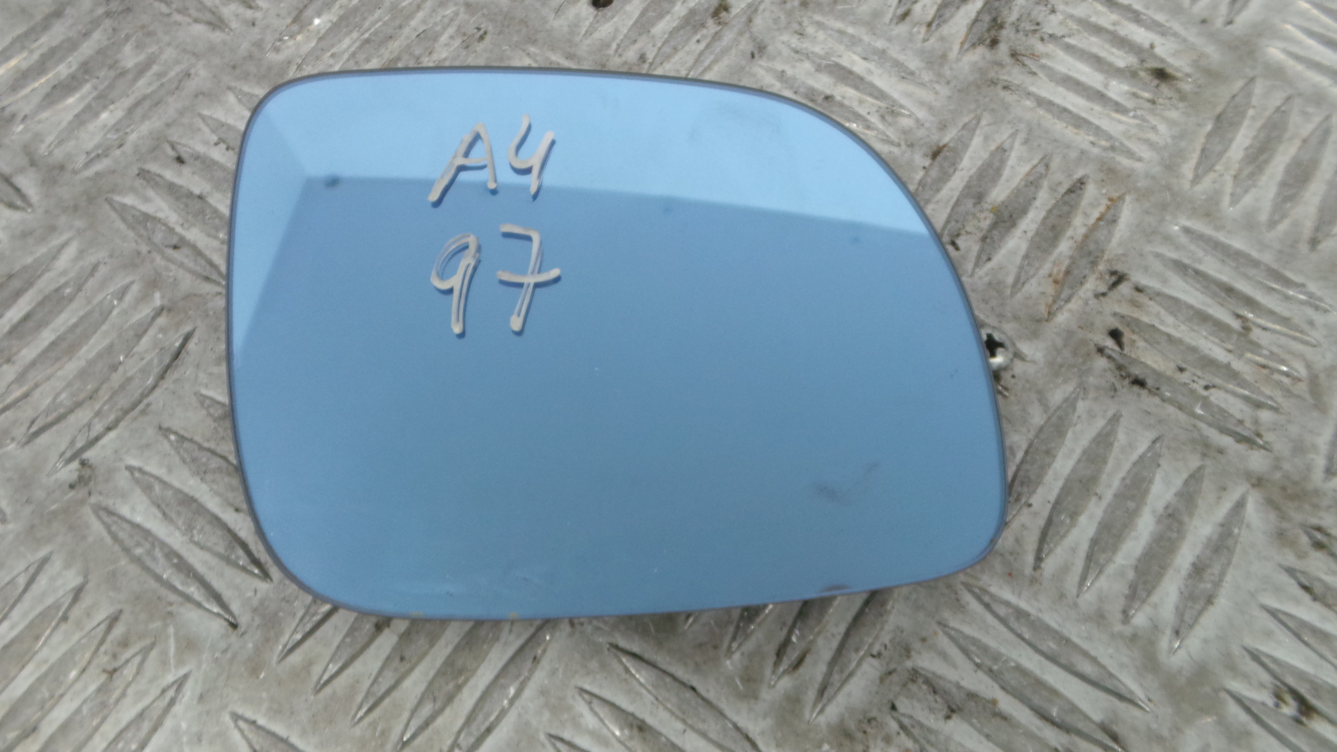 Vidro Espelho Retrovisor 4A1857536AB - AUDI A4 B5 (8D2)-35175829