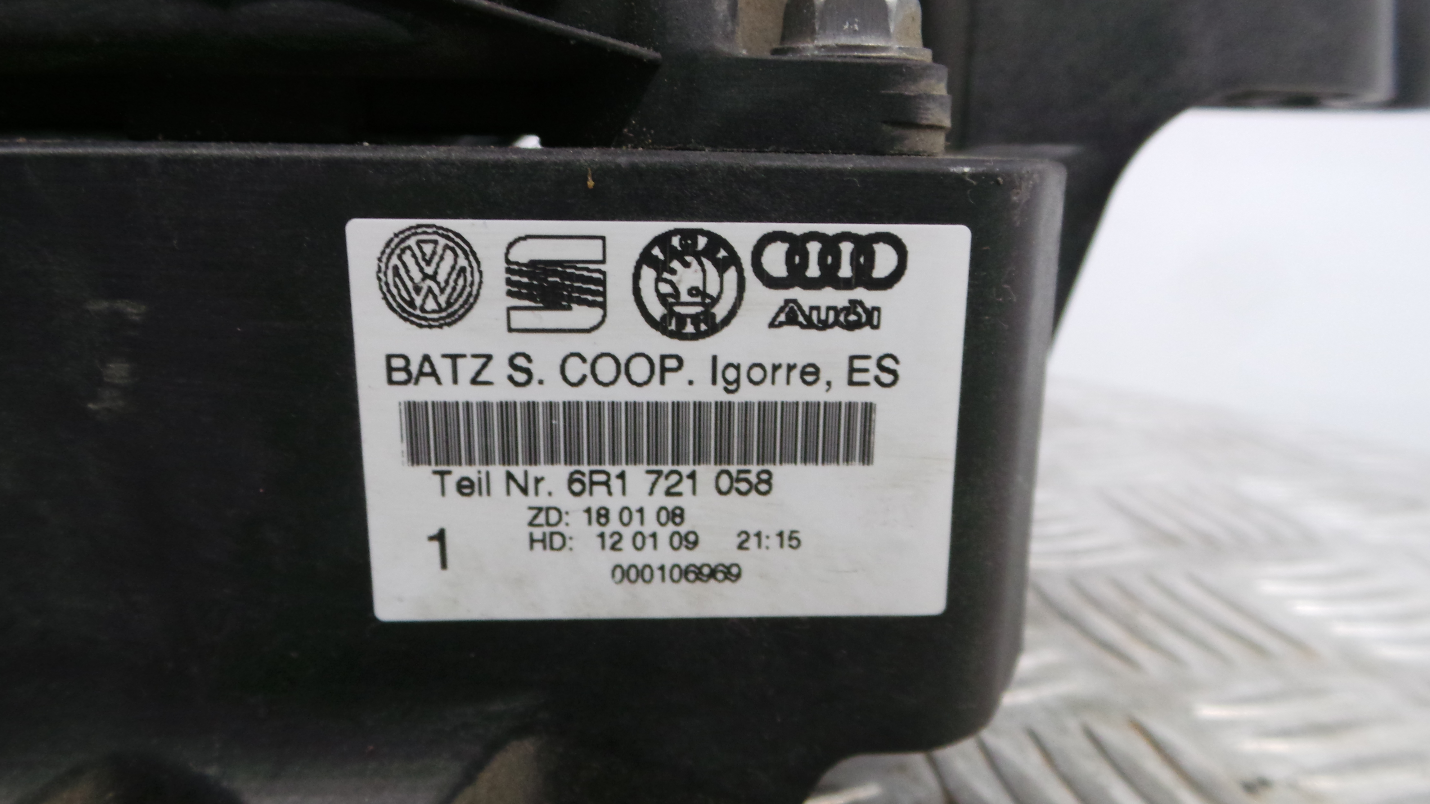Pedal do Travão 6R1721058 - SEAT IBIZA IV (6J5, 6P1), IBIZA Mk IV (6J5, 6P1)-35052743