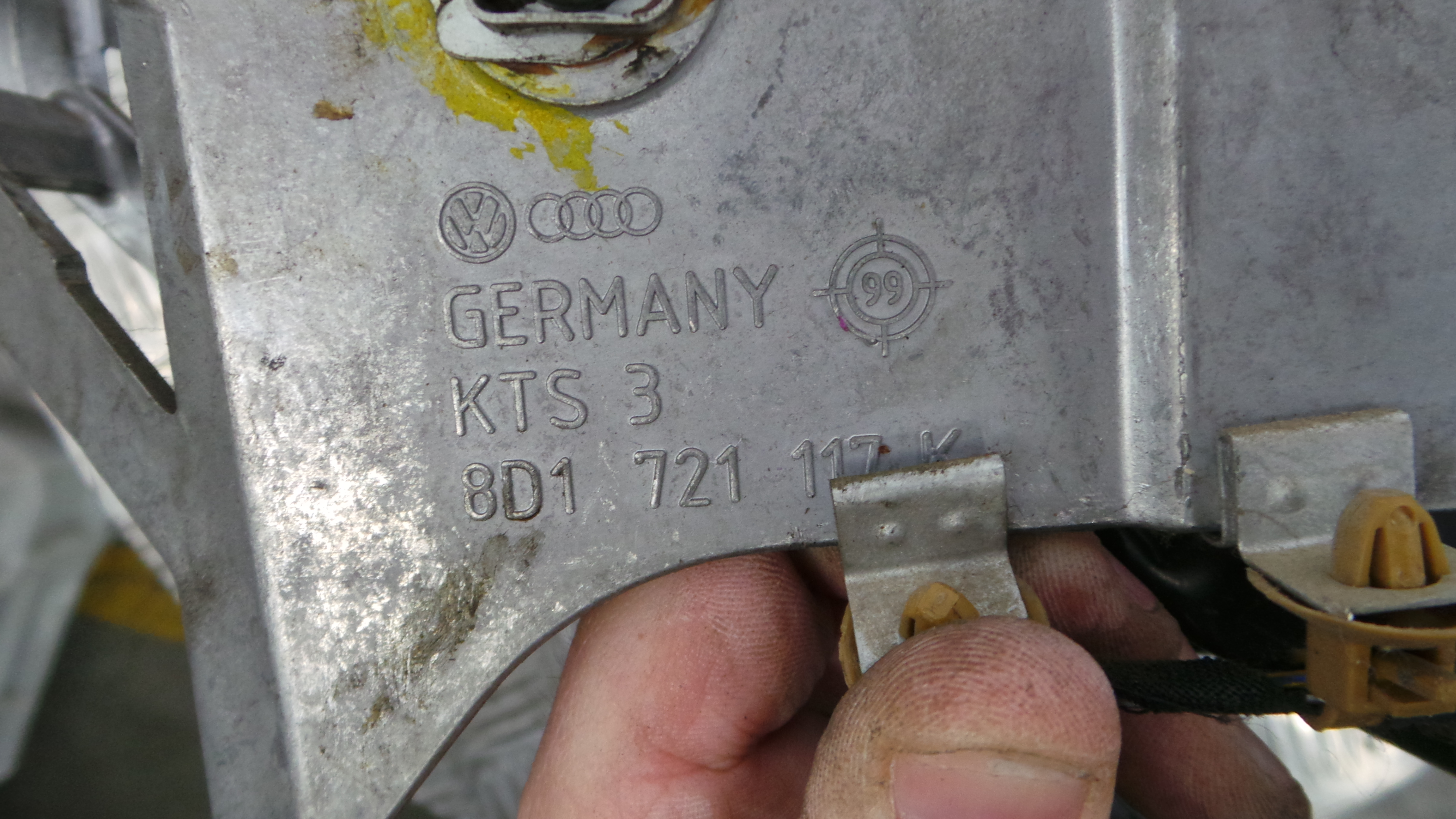 Pedal do Travão 8D1721117K - VW PASSAT B5 (3B2)-35053905