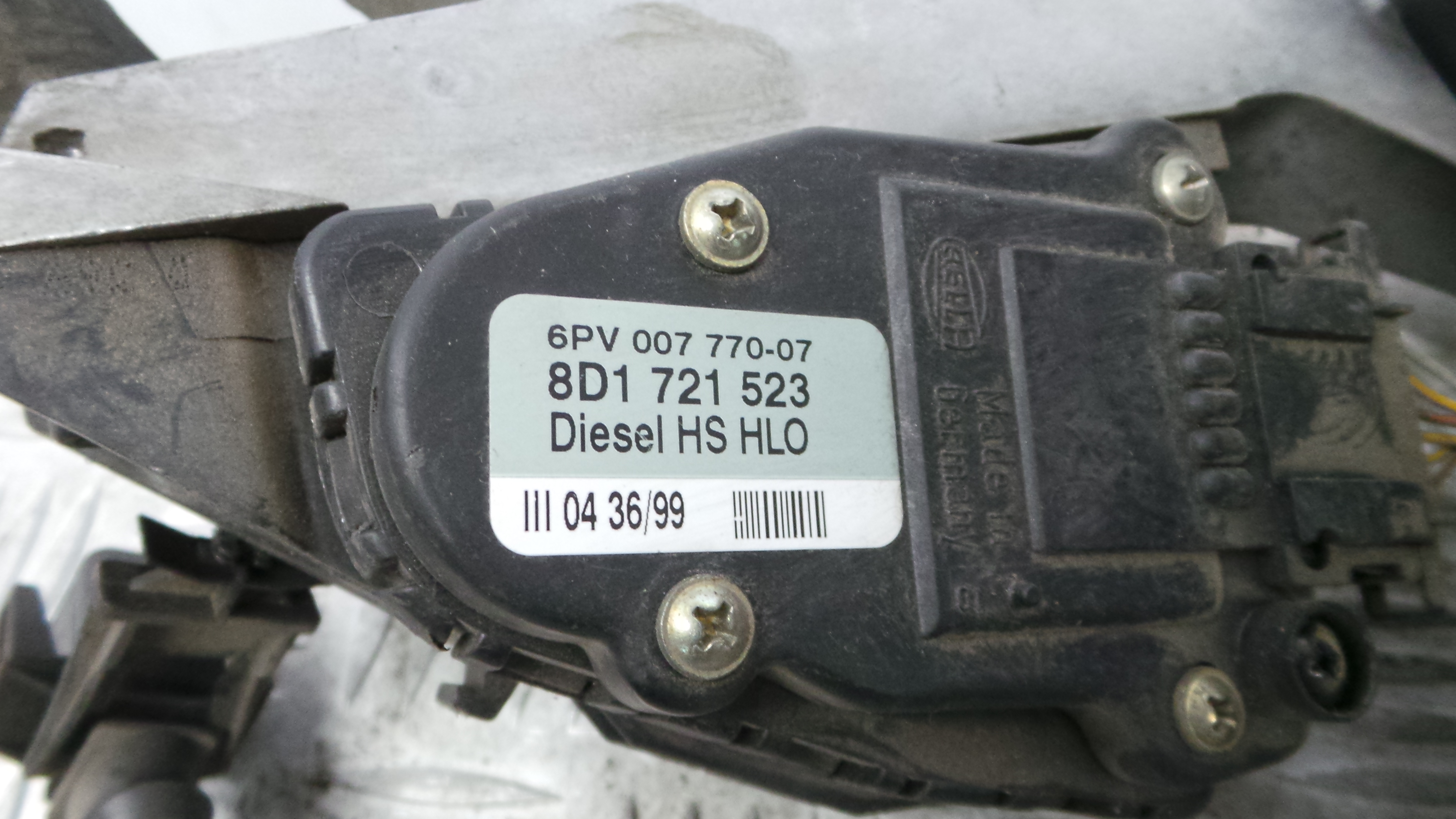 Pedal do Travão 8D1721117K - VW PASSAT B5 (3B2)-35053905