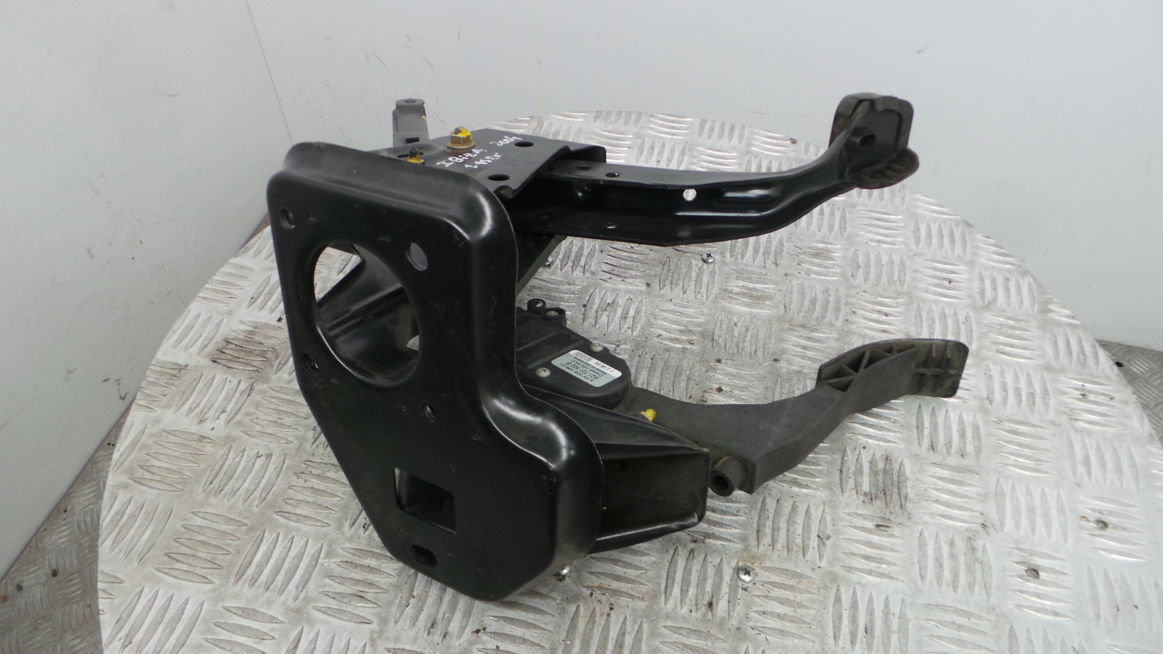 Pedal do Travão 6Q1721058T - SEAT IBIZA III (6L1), IBIZA Mk III (6L1)-35055236
