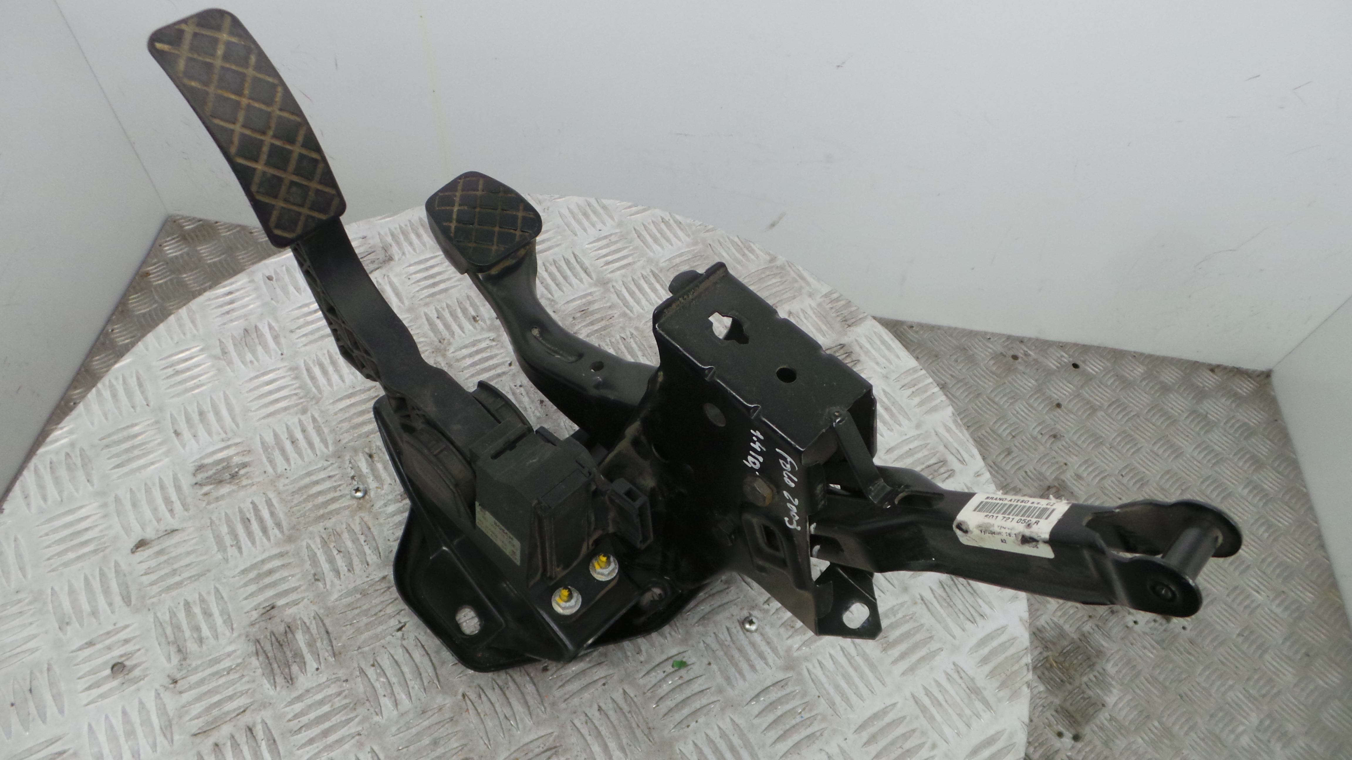 Pedal do Travão 6Q1721058B - VW POLO (9N_, 9A_)-35057565