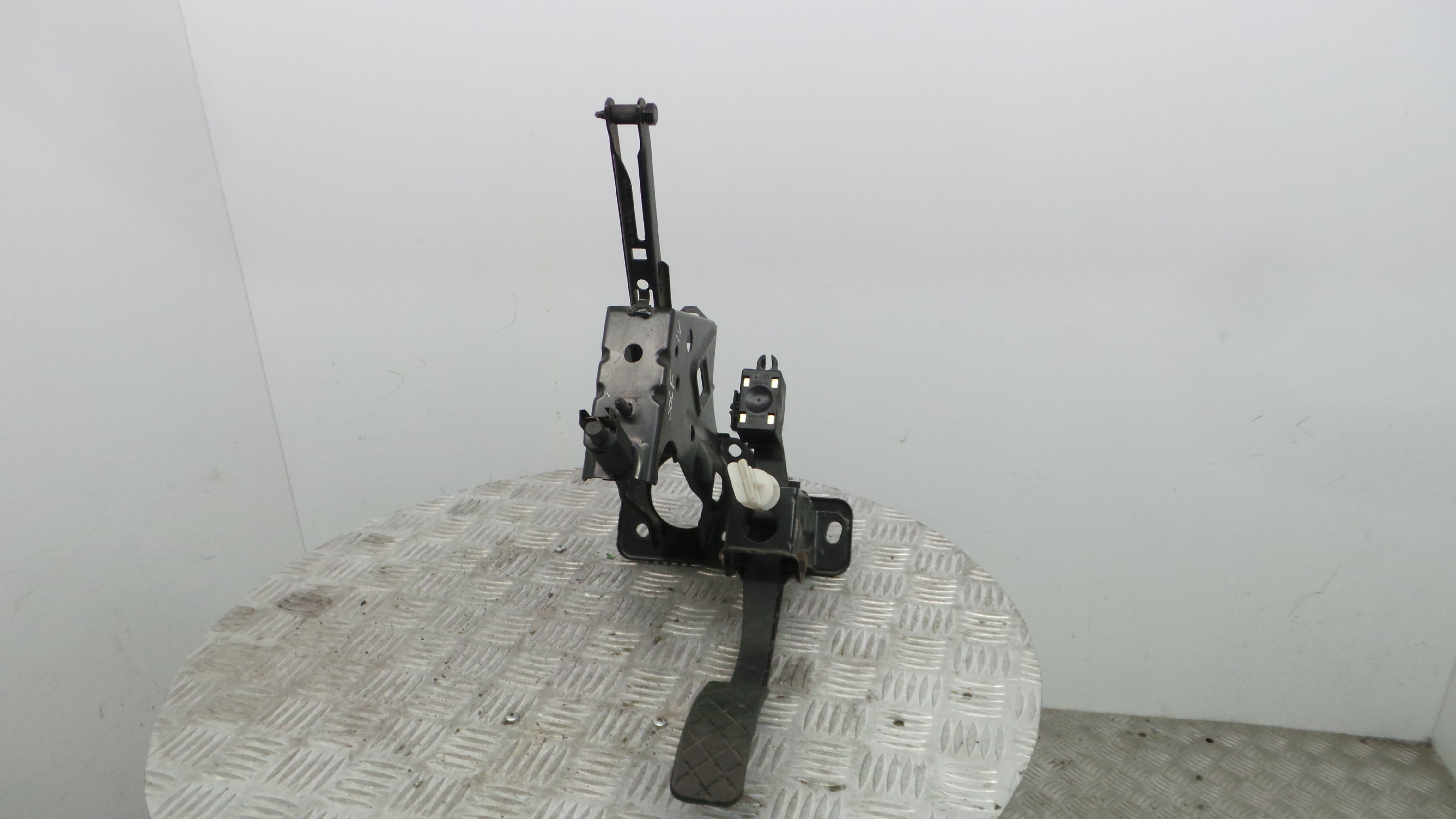 Pedal do Travão 1J1721511C - VW GOLF IV (1J1), GOLF Mk IV (1J1)-35057801
