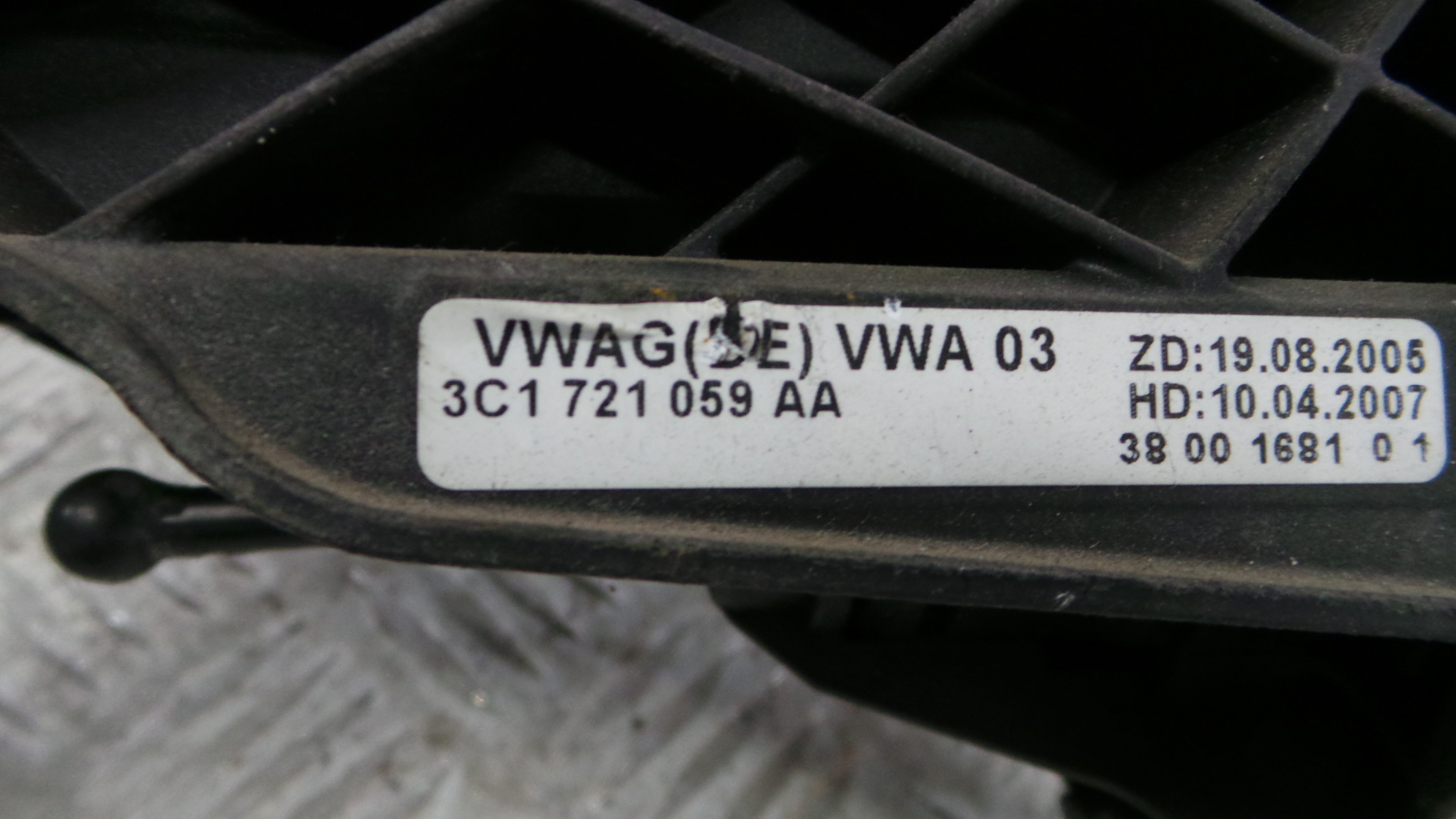 Pedal de Embraiagem 3C1721059AA - VW PASSAT B6 (3C2)-35059738