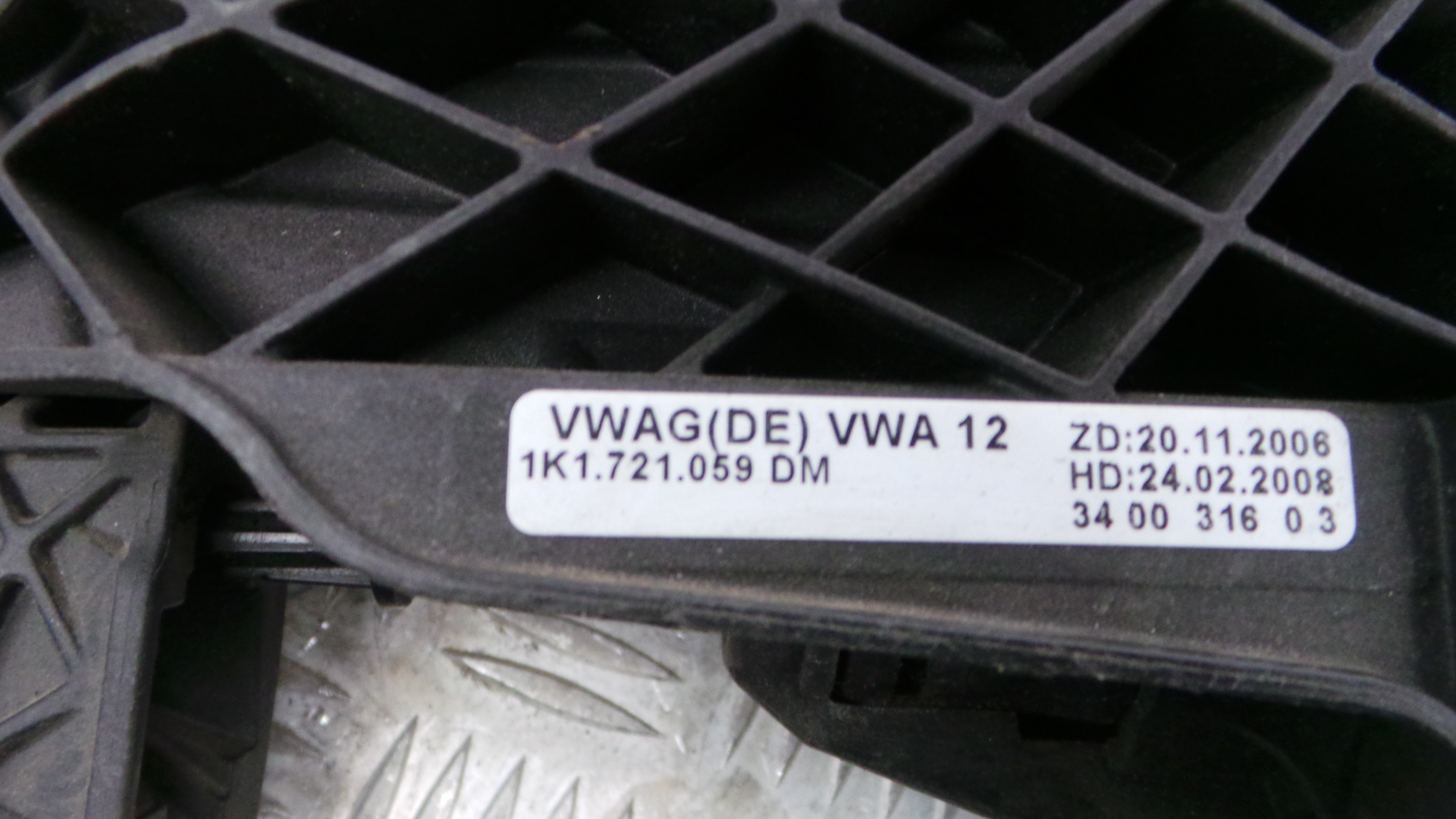 Pedal de Embraiagem 1K1721059DM - SEAT LEON (1P1)-35061739