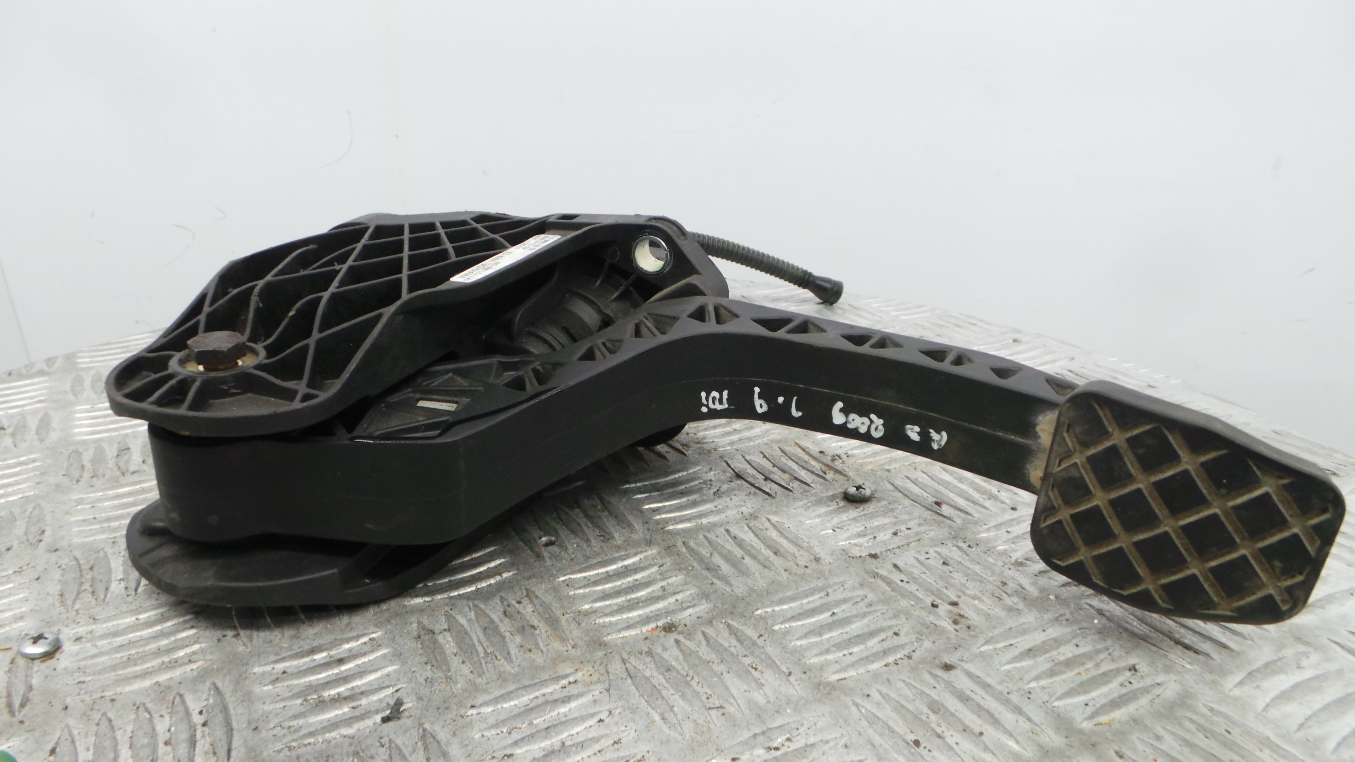 Pedal de Embraiagem 1K1721059DM - AUDI A3 (8P1)-35063208