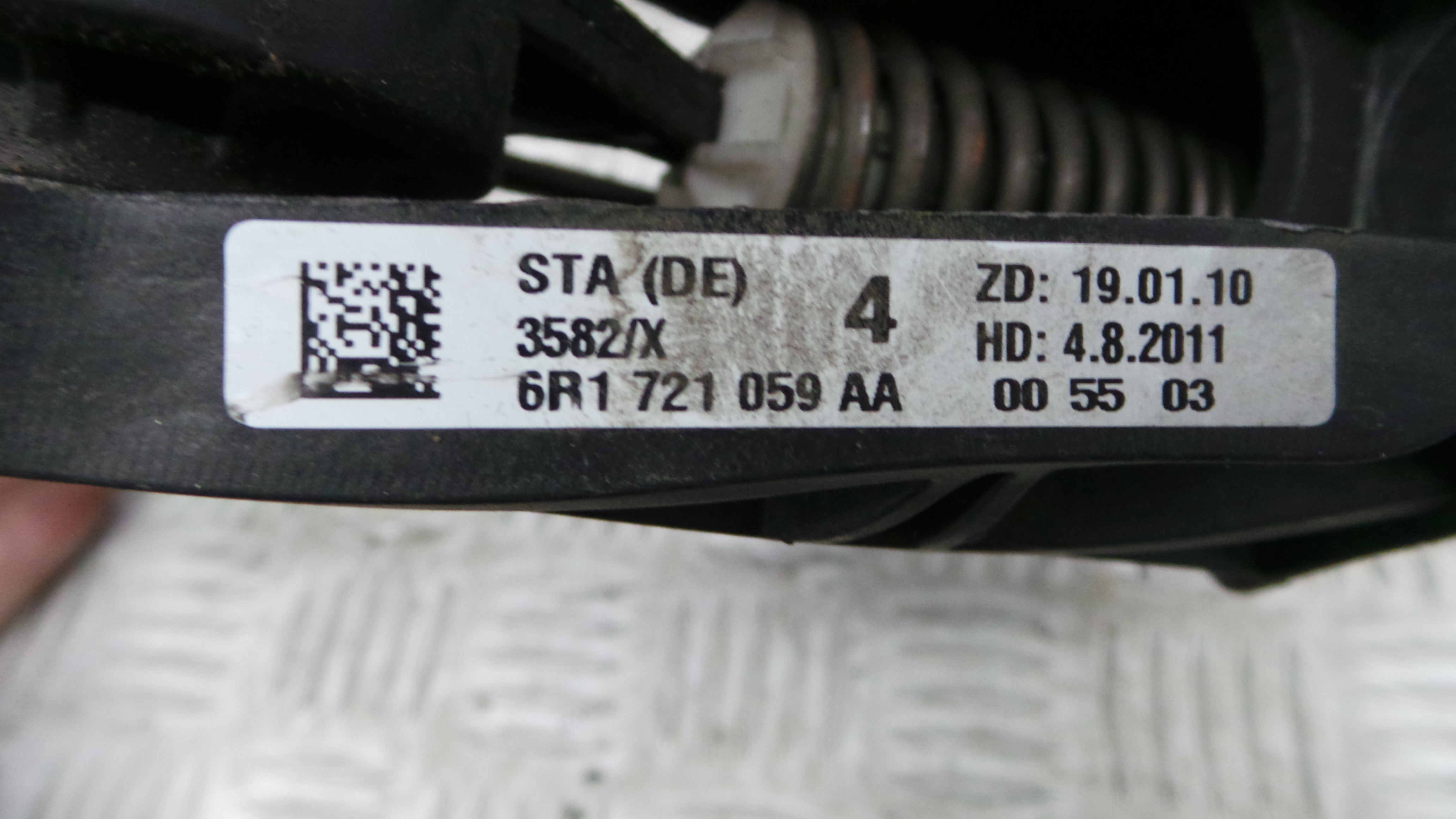 Pedal de Embraiagem 6R1721059AA - SEAT IBIZA IV (6J5, 6P1), IBIZA Mk IV (6J5, 6P1)-35064943