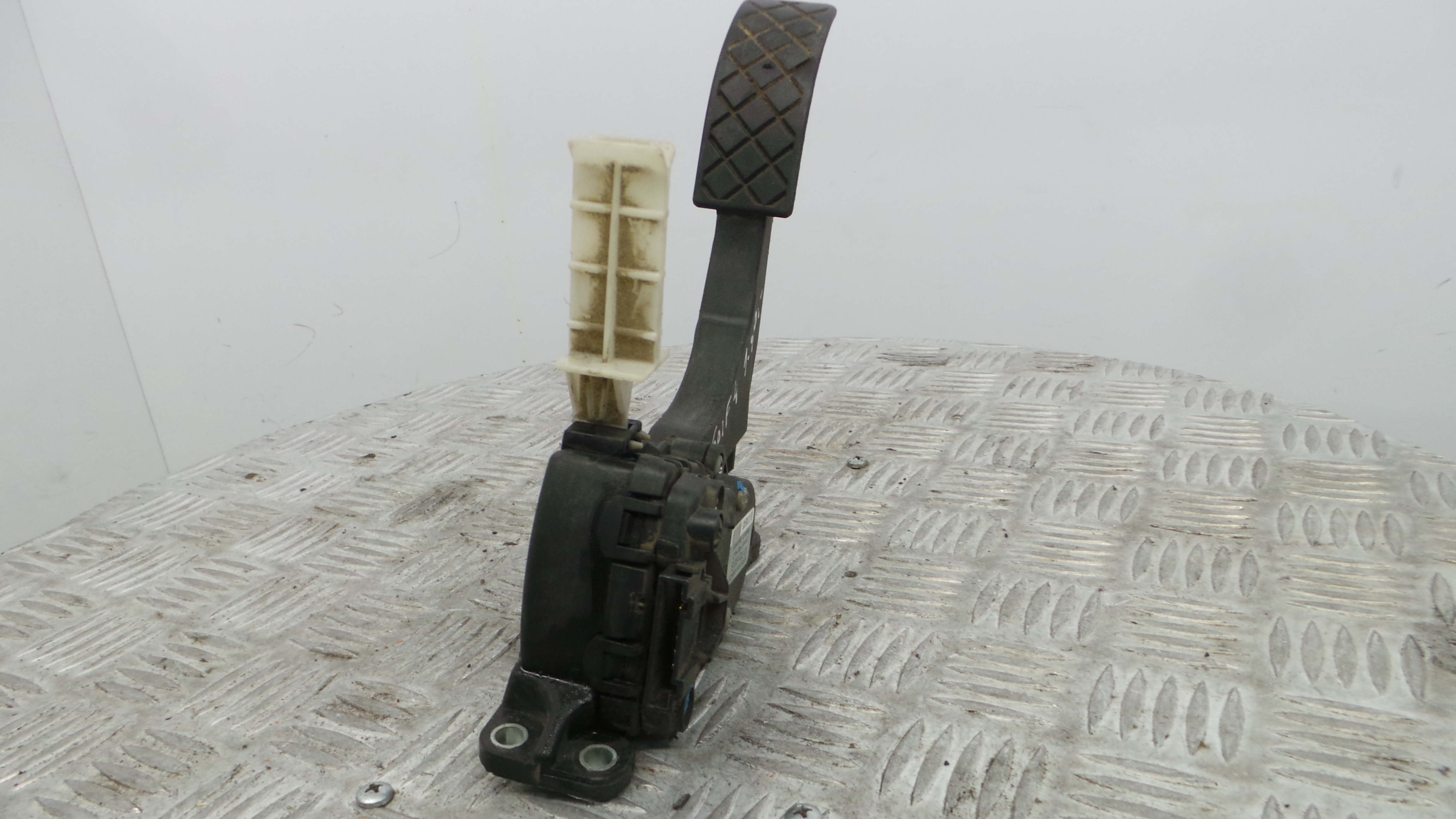 Pedal do Acelerador 6Q1721503B - VW GOLF IV (1J1), GOLF Mk IV (1J1)-35074820 Pedal do Acelerador 6Q1721503B - VW GOLF IV (1J1), GOLF Mk IV (1J1)-35074820