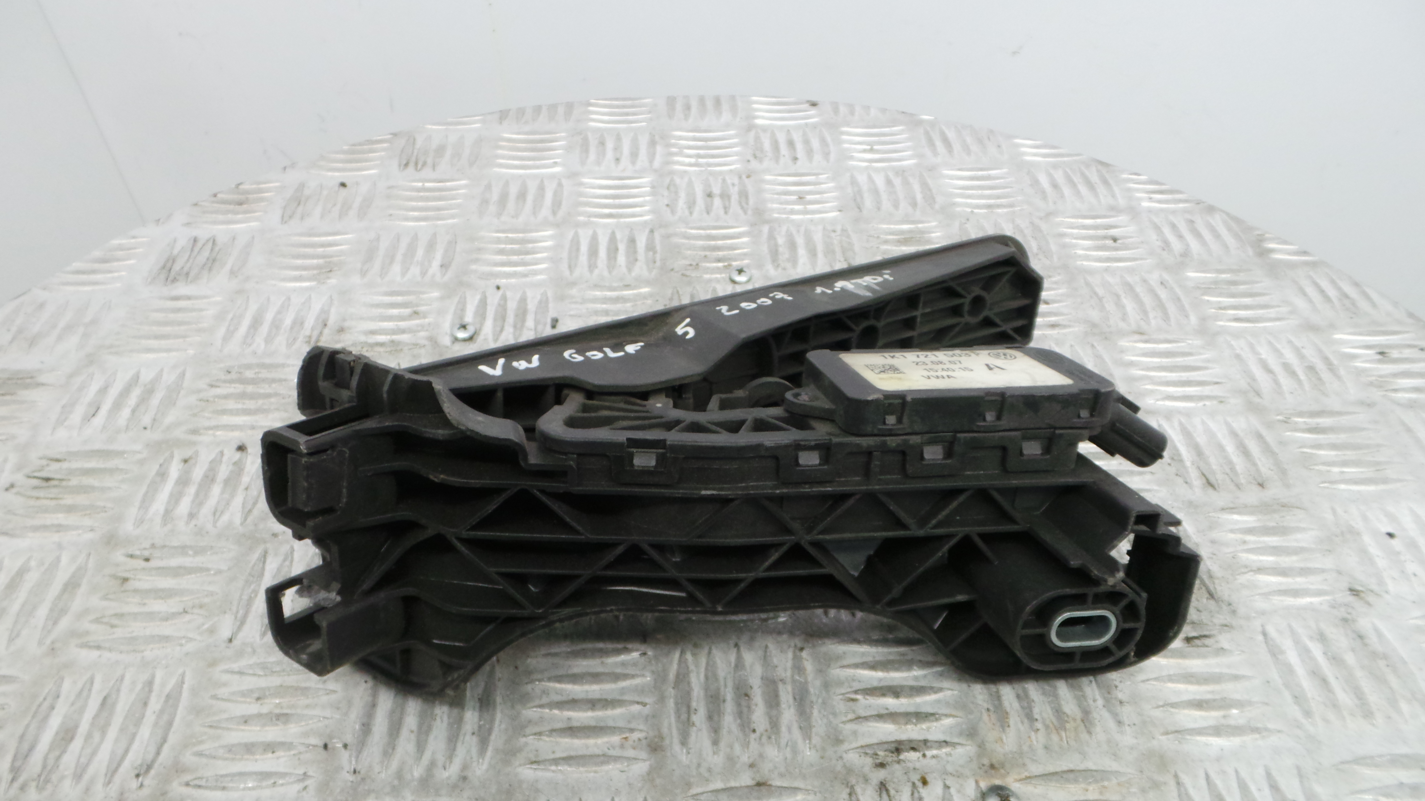 Pedal do Acelerador 1K1721503P - VW GOLF V (1K1)-35091939