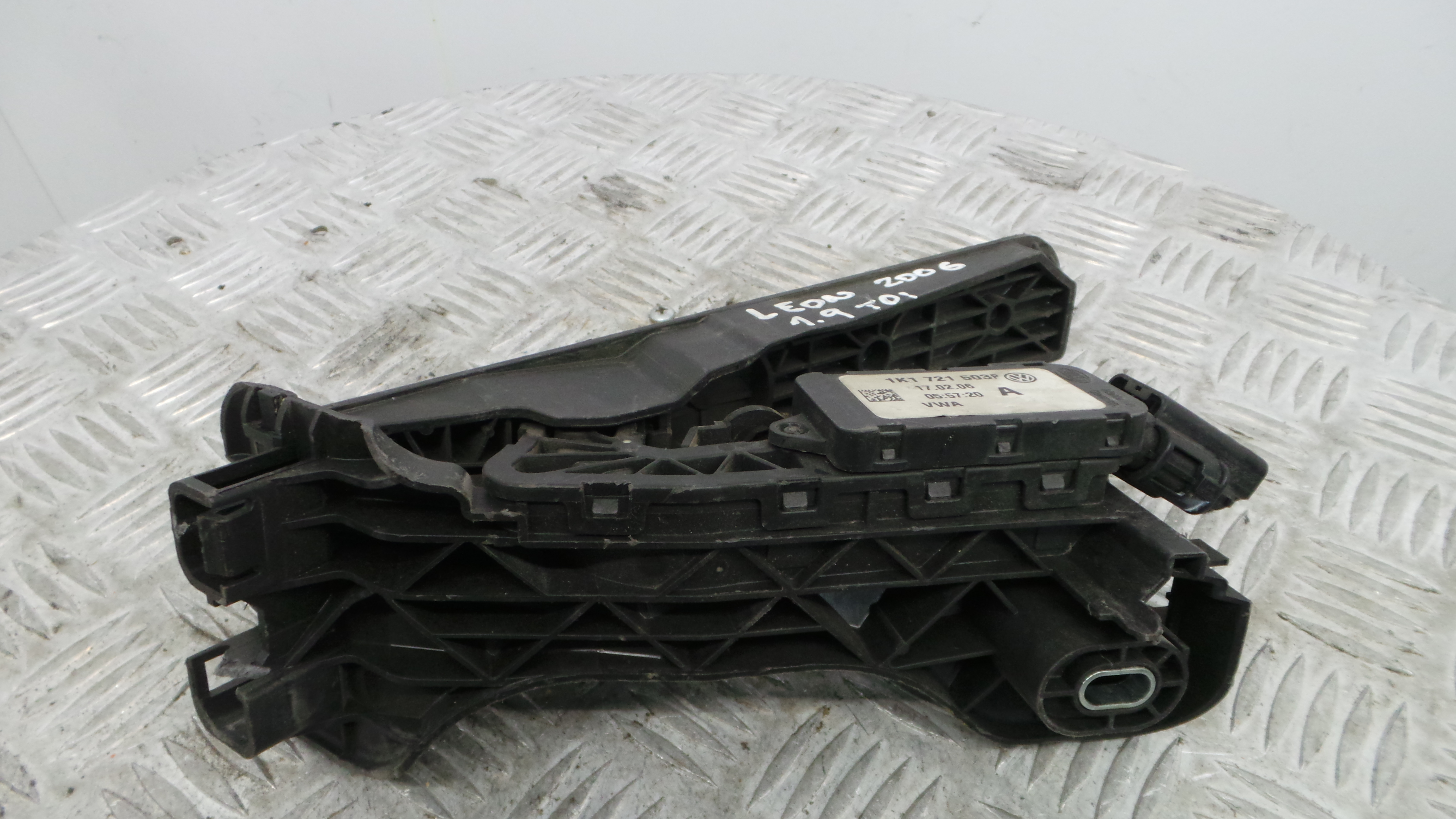 Pedal do Acelerador 1K1721503P - SEAT LEON (1P1)-35092795