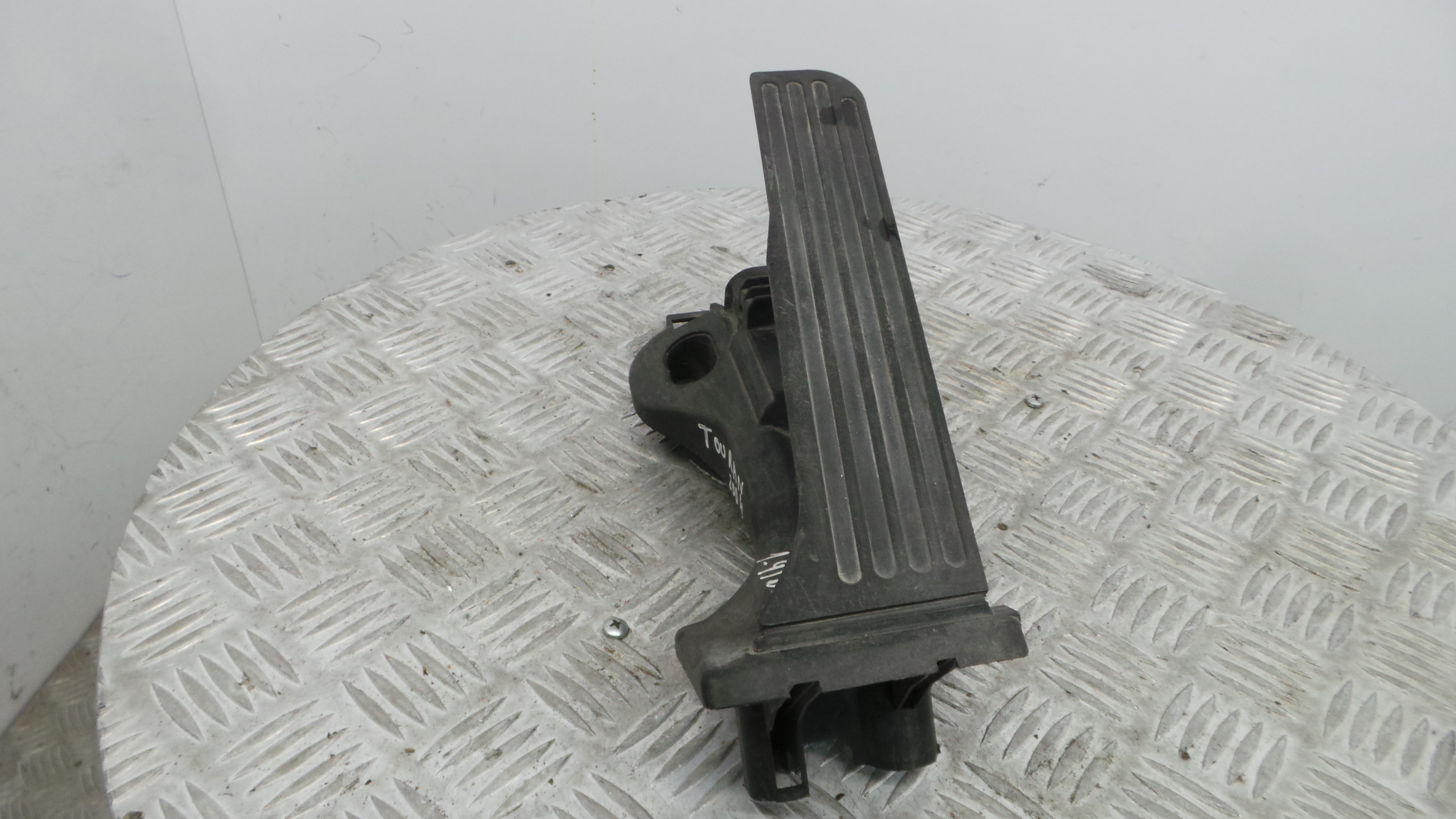 Pedal do Acelerador 1T1721503E - VW TOURAN (1T1, 1T2)-35092998