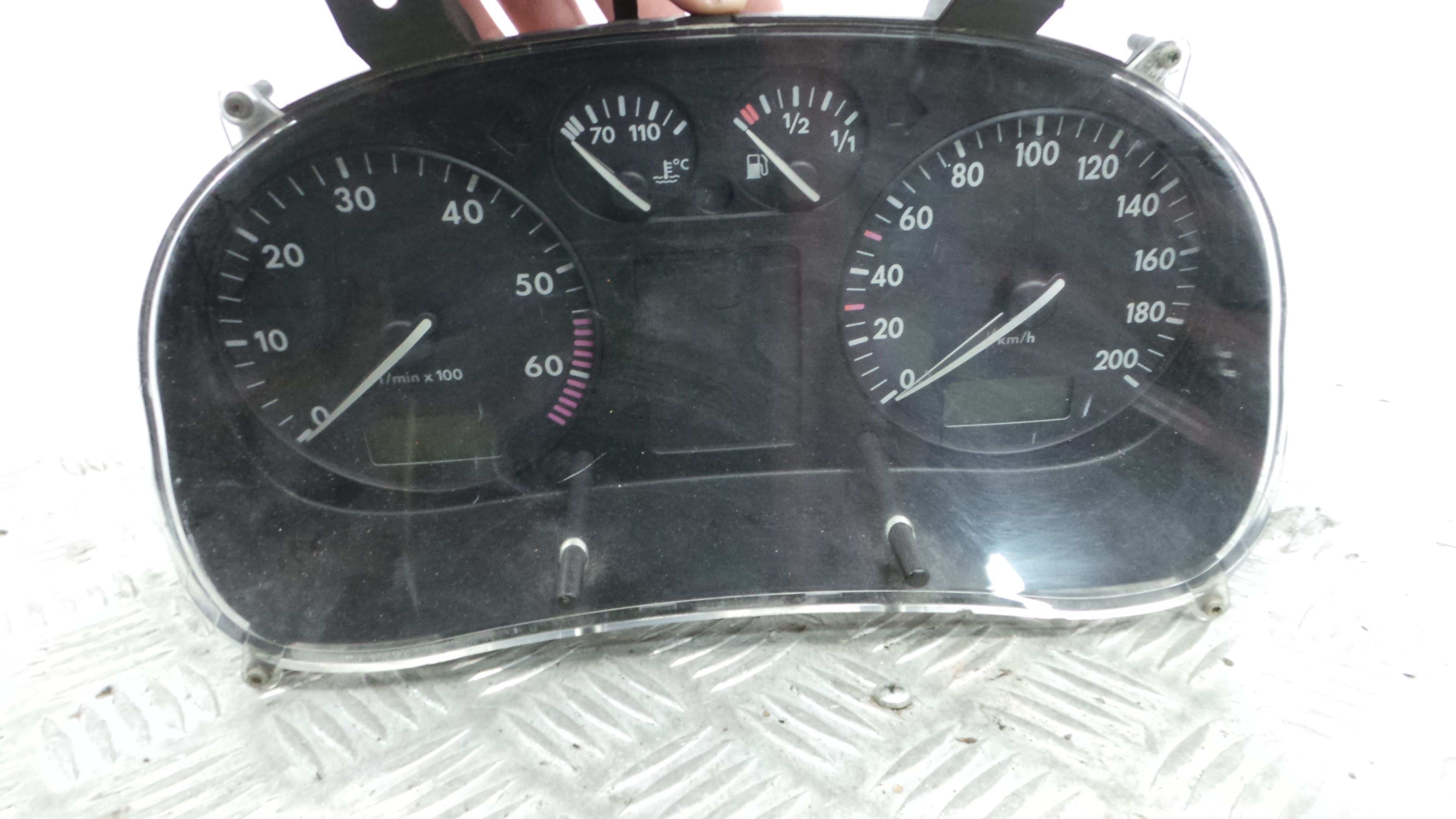 Quadrante 6N0919860T - VW POLO III (6N1)-35175385