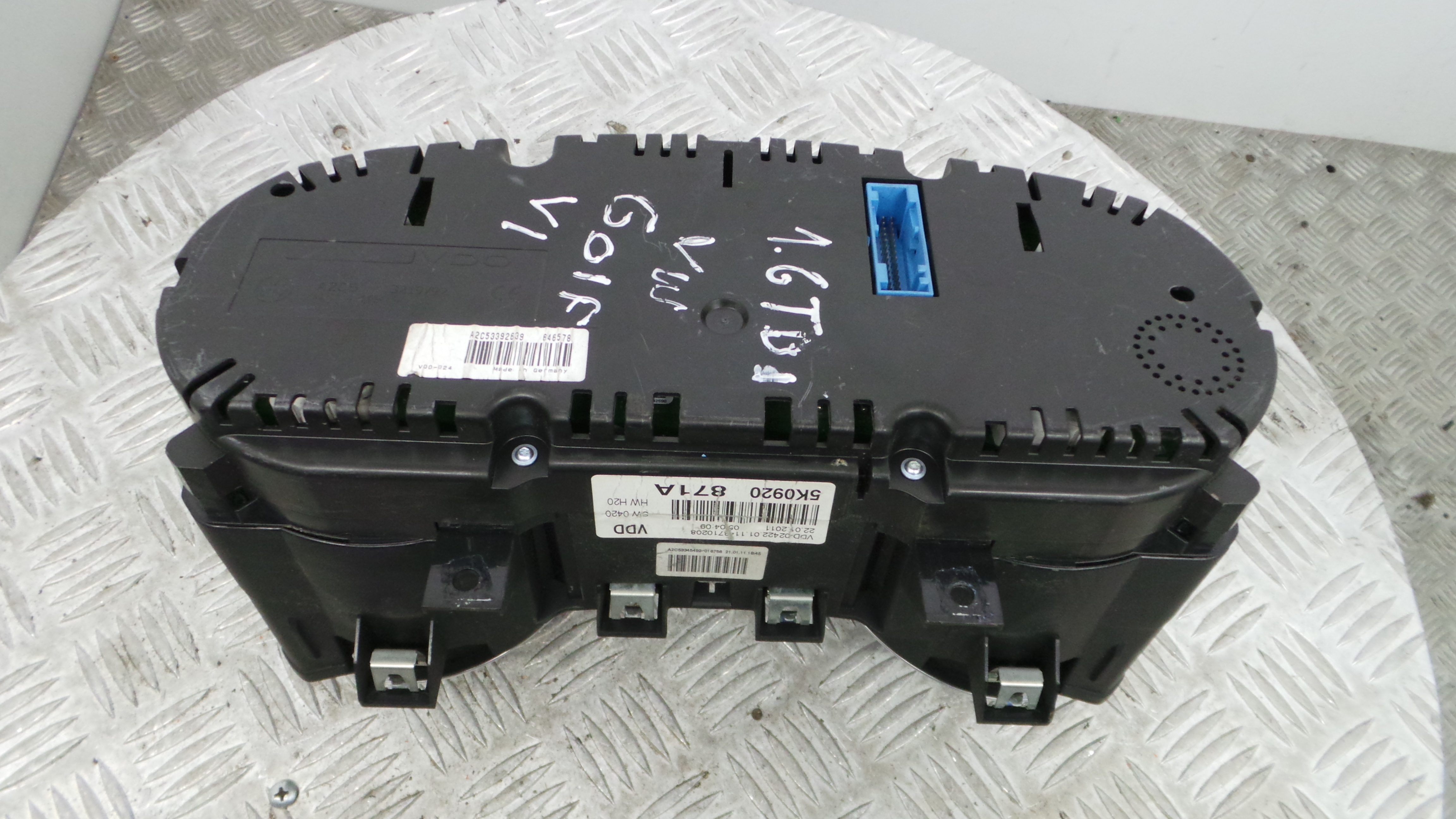 Quadrante 5K0920871A - VW GOLF VI (5K1)-35175519