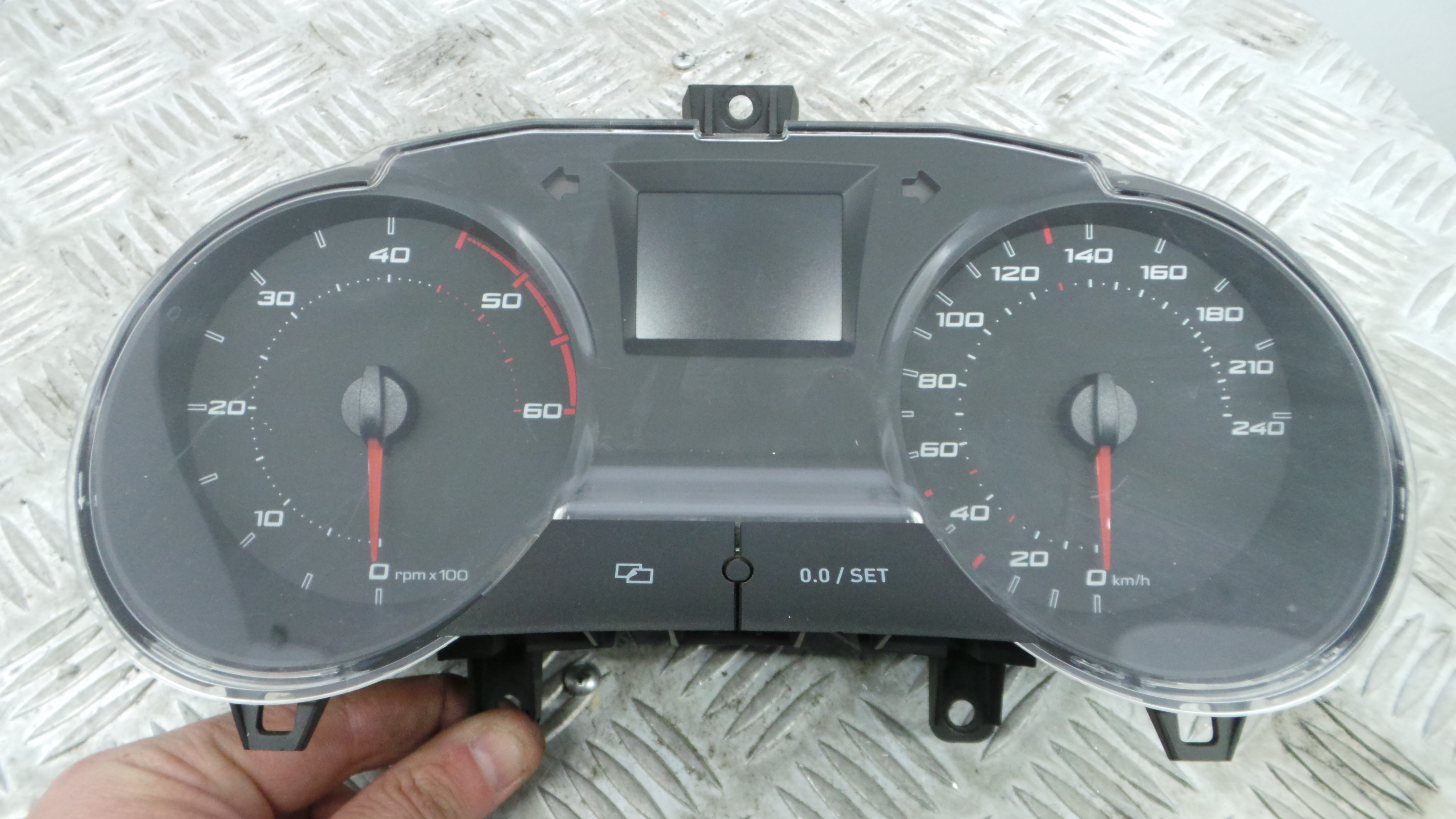 Quadrante 6J0920800L - SEAT IBIZA IV (6J5, 6P1), IBIZA Mk IV (6J5, 6P1)-35175553 Quadrante 6J0920800L - SEAT IBIZA IV (6J5, 6P1), IBIZA Mk IV (6J5, 6P1)-35175553