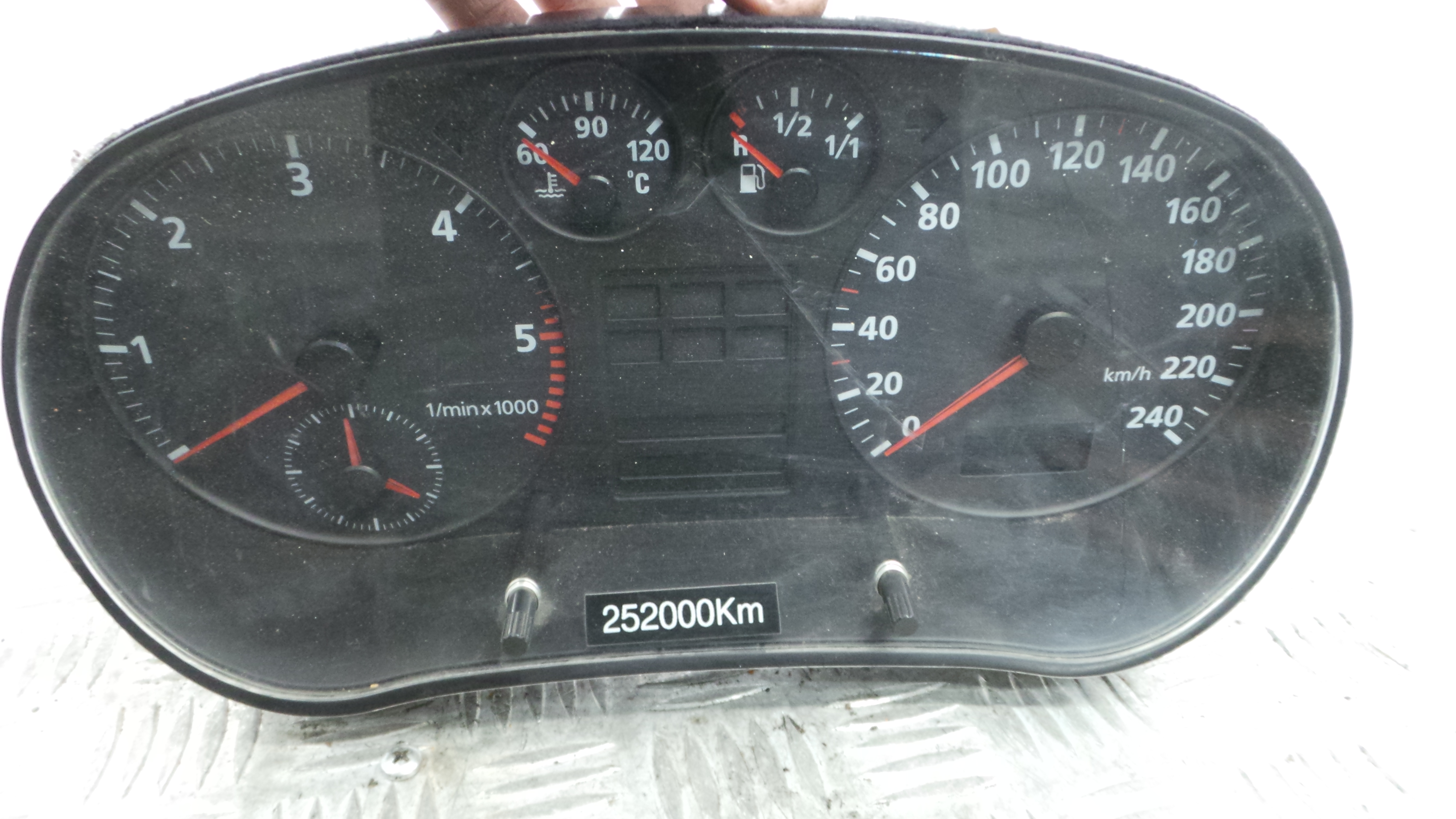 Quadrante 8L0919860 - AUDI A3 (8L1)-35175654 Quadrante 8L0919860 - AUDI A3 (8L1)-35175654