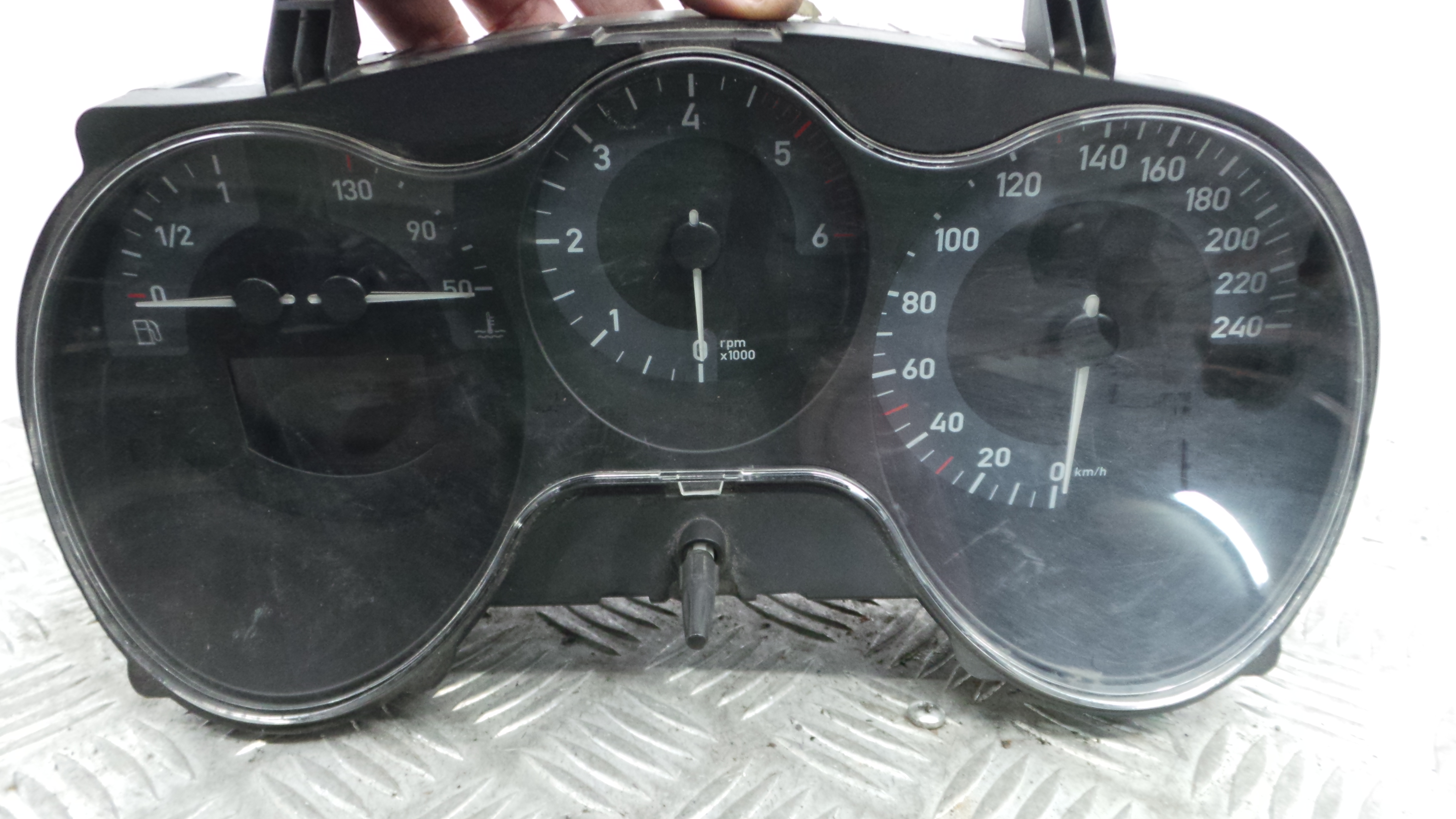 Quadrante 1P0920823F - SEAT LEON (1P1)-35175665 Quadrante 1P0920823F - SEAT LEON (1P1)-35175665