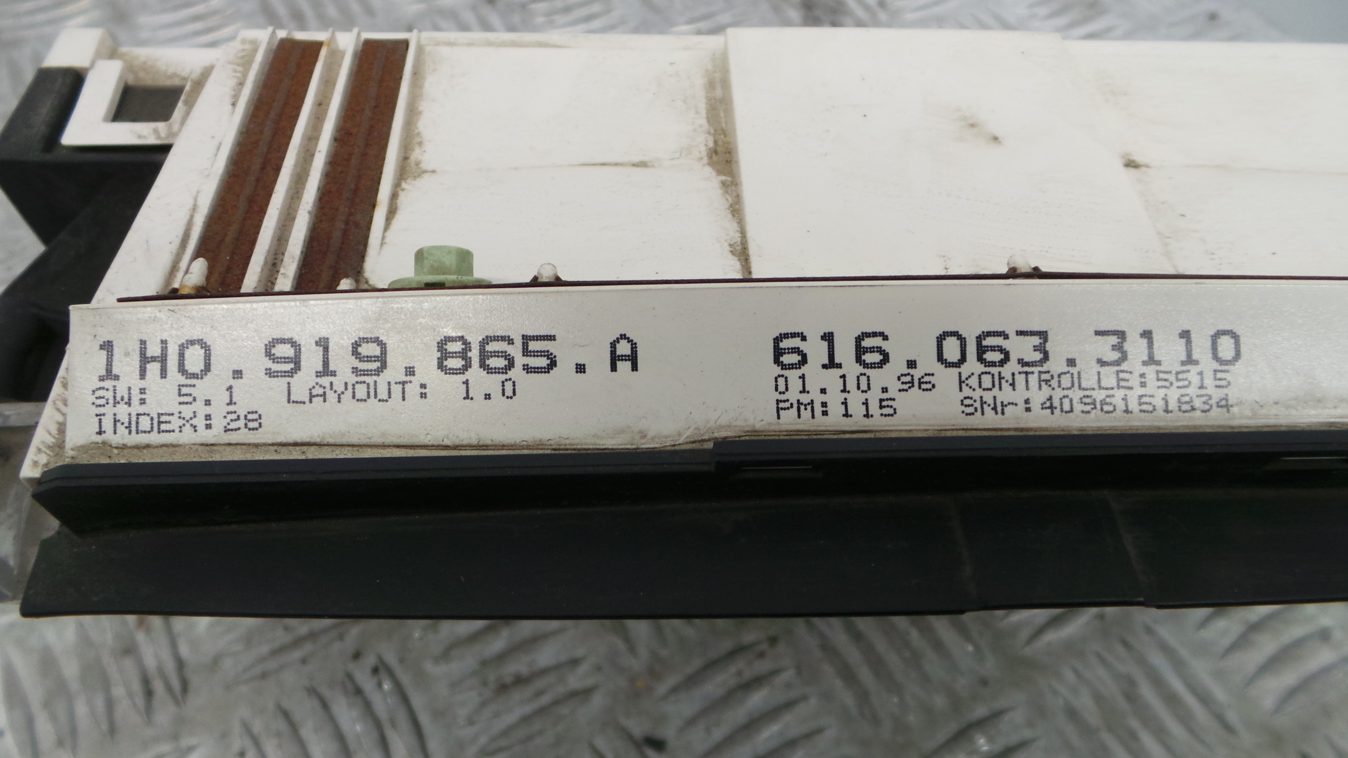 Quadrante 1H0919865A - VW GOLF III (1H1), GOLF Mk III (1H1)-35175737