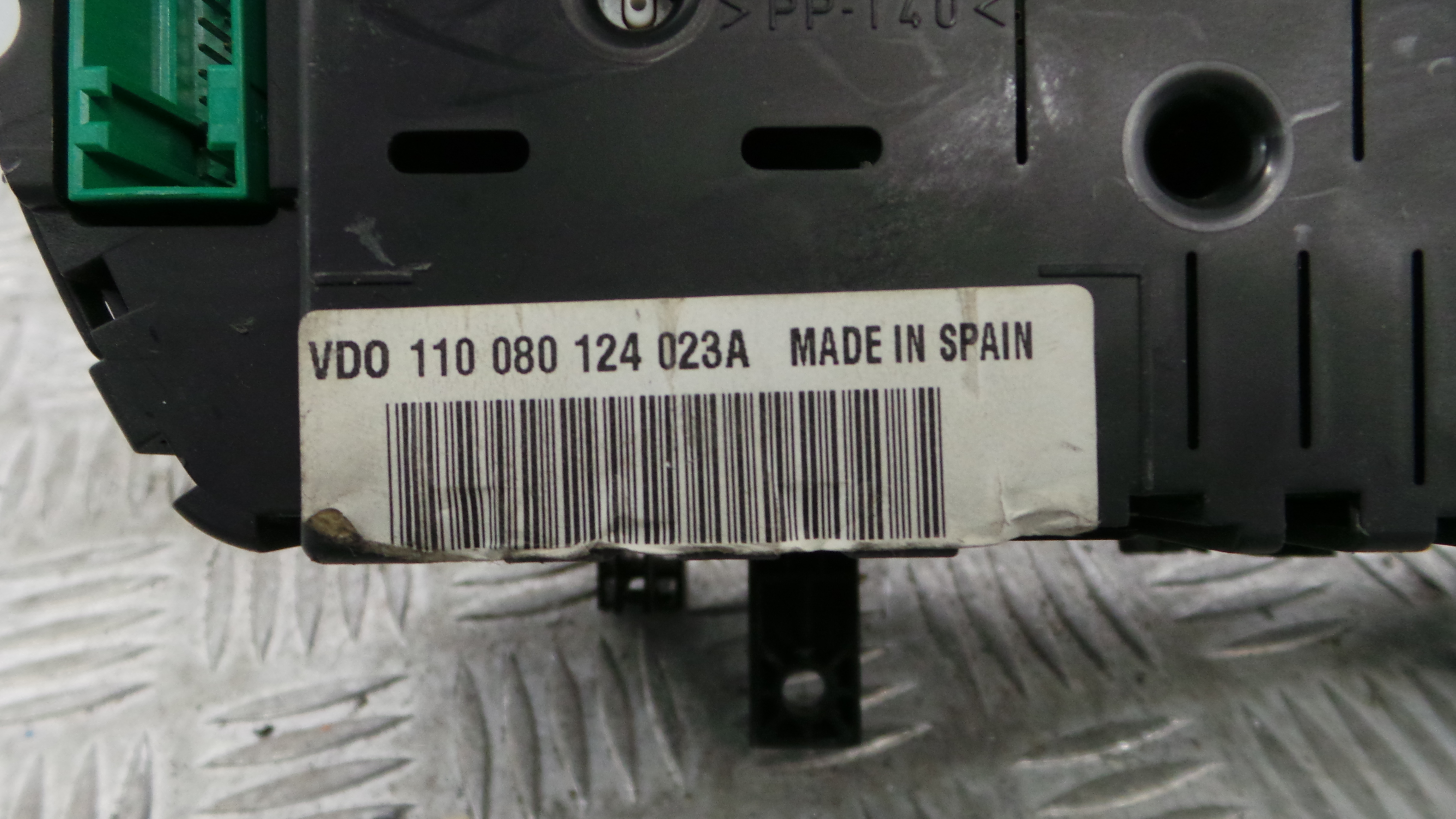 Quadrante 6Q0920800P - VW POLO (9N_, 9A_)-35175748