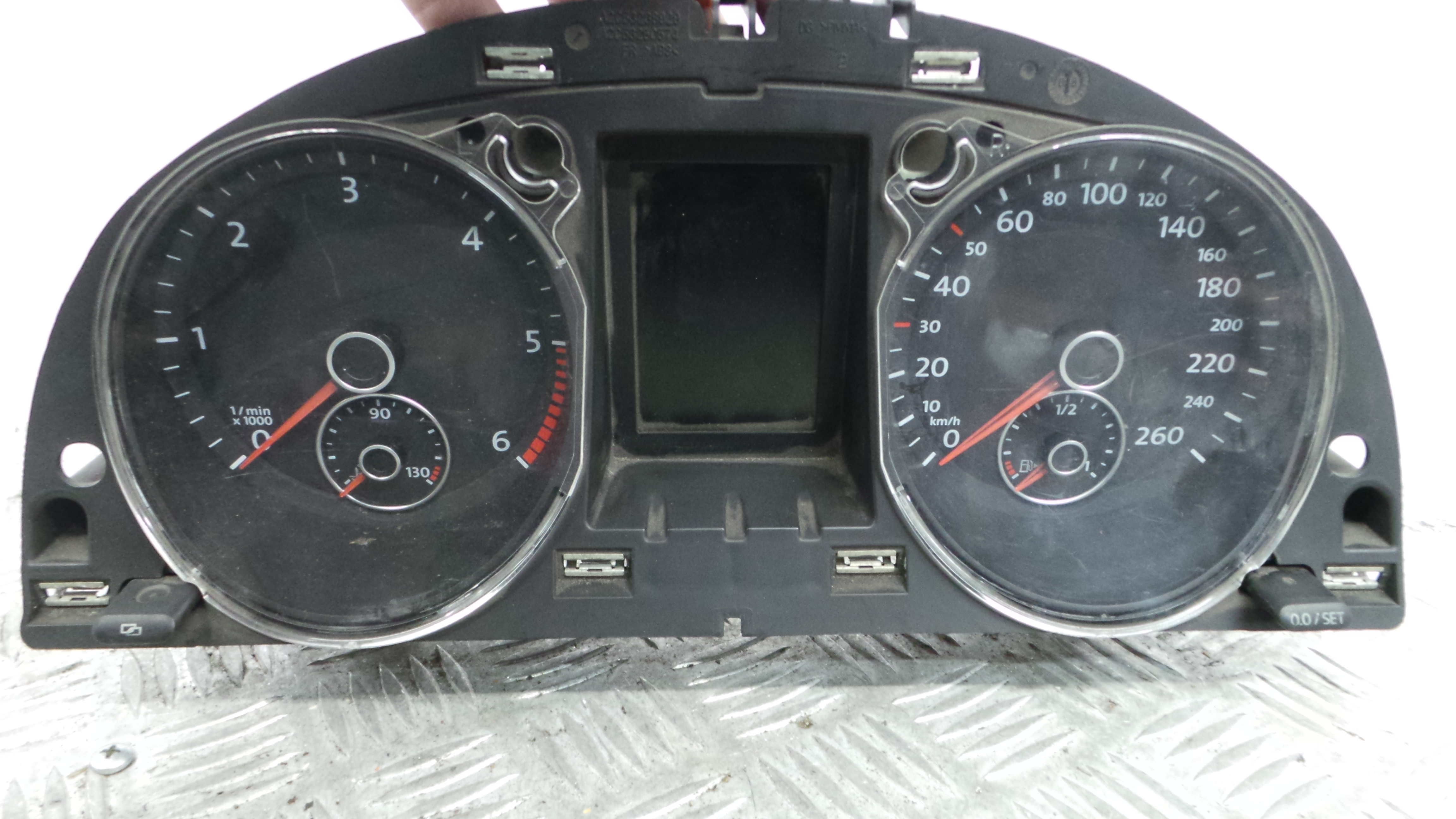 Quadrante 3C0920871T - VW PASSAT B6 (3C2)-35175795