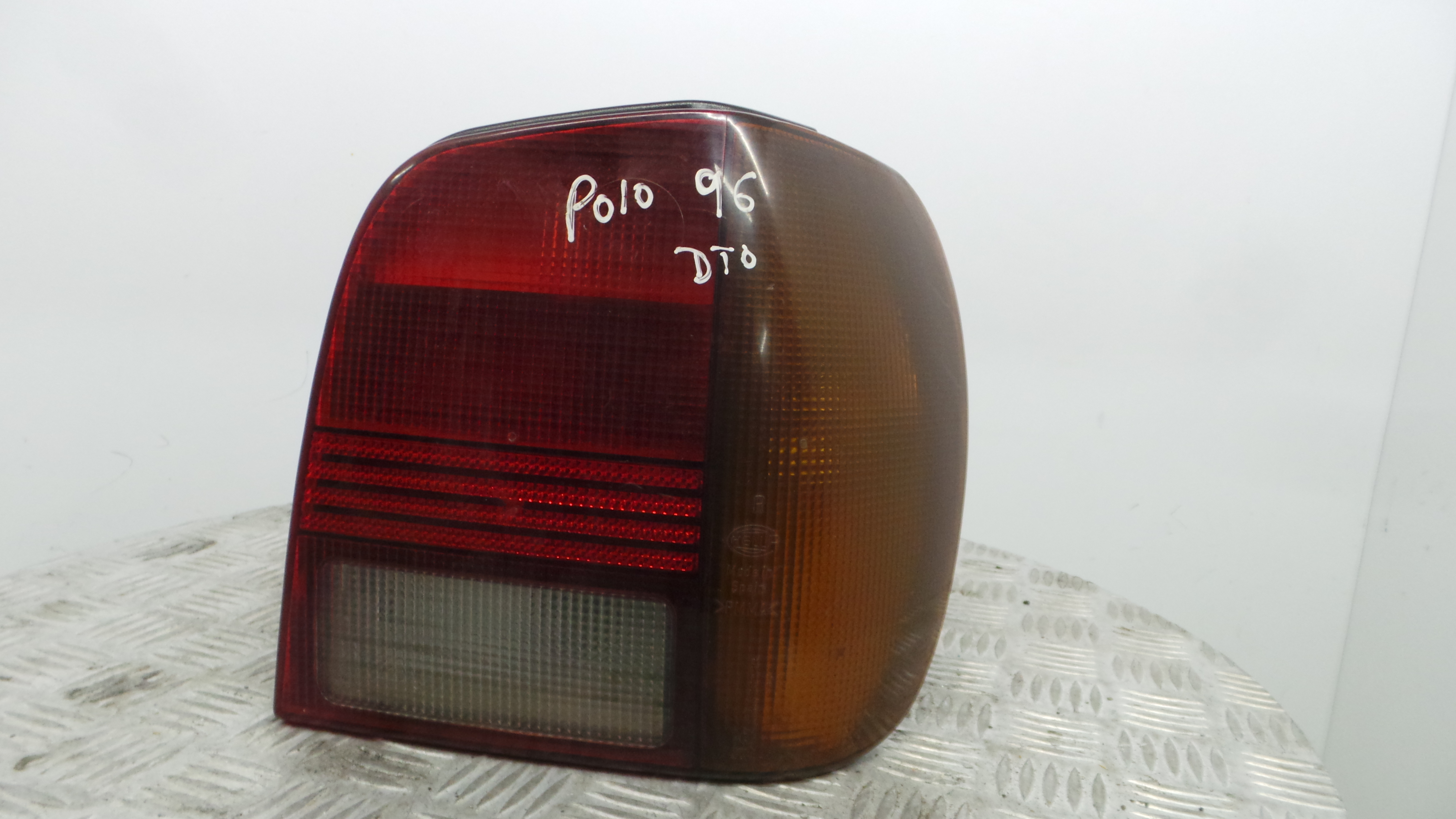Farolim Stop Dto 6N0945089B - VW POLO III (6N1)-35176112 Farolim Stop Dto 6N0945089B - VW POLO III (6N1)-35176112