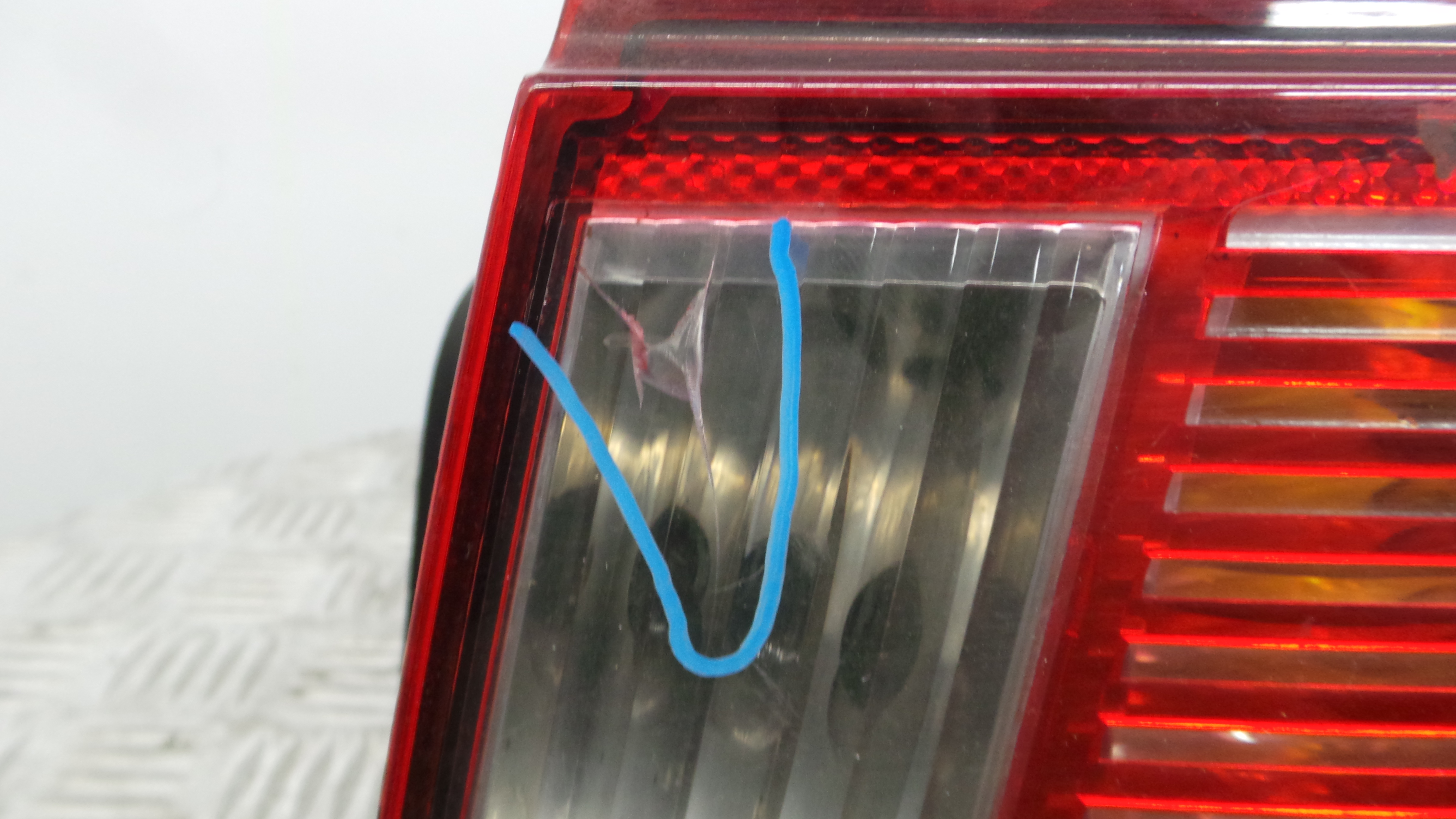 Farolim Stop Dto 6K6945096J - SEAT IBIZA II (6K1), IBIZA Mk II (6K1)-35176613