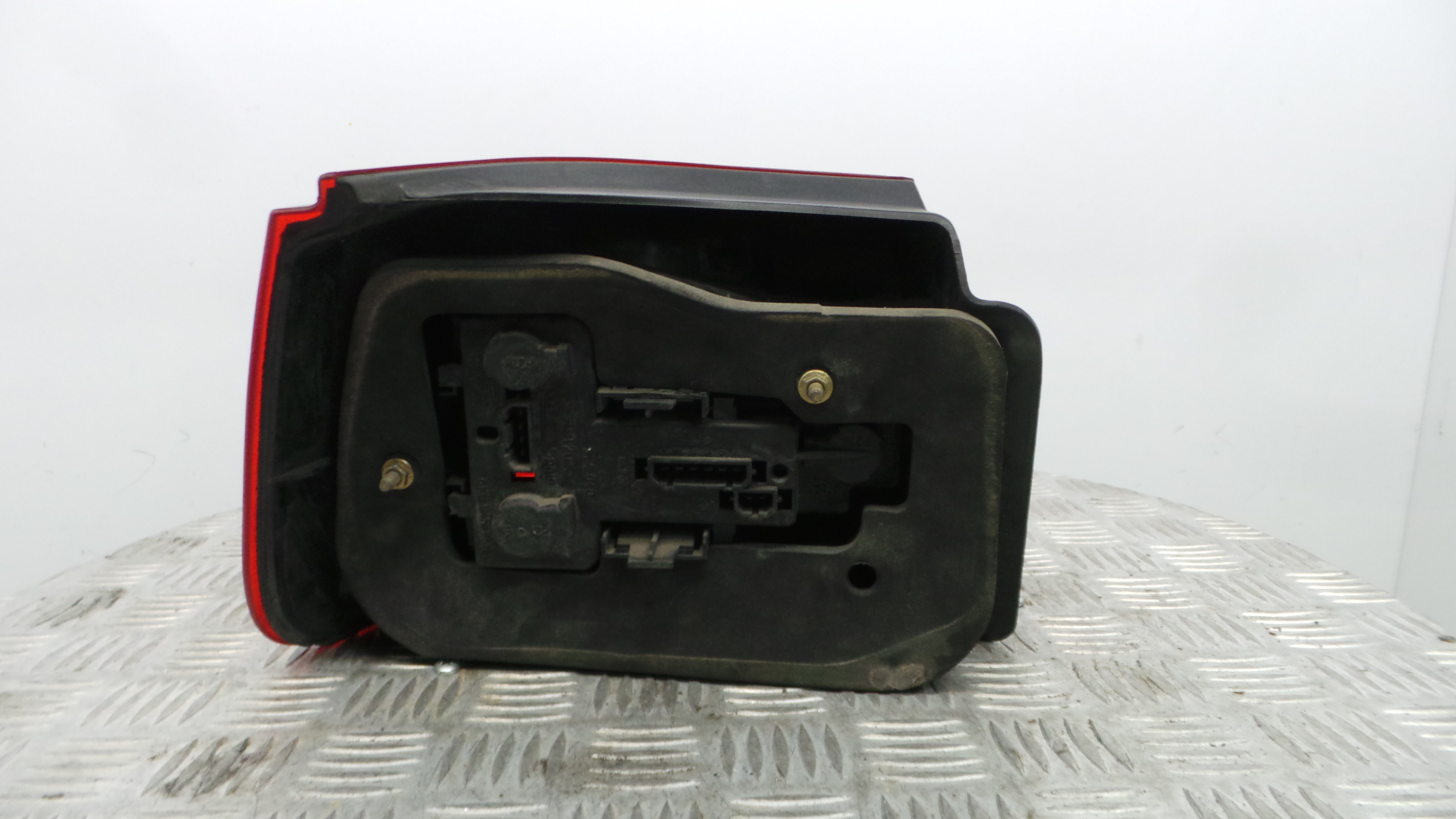 Farolim Stop Dto 6K6945096J - SEAT IBIZA II (6K1), IBIZA Mk II (6K1)-35176613