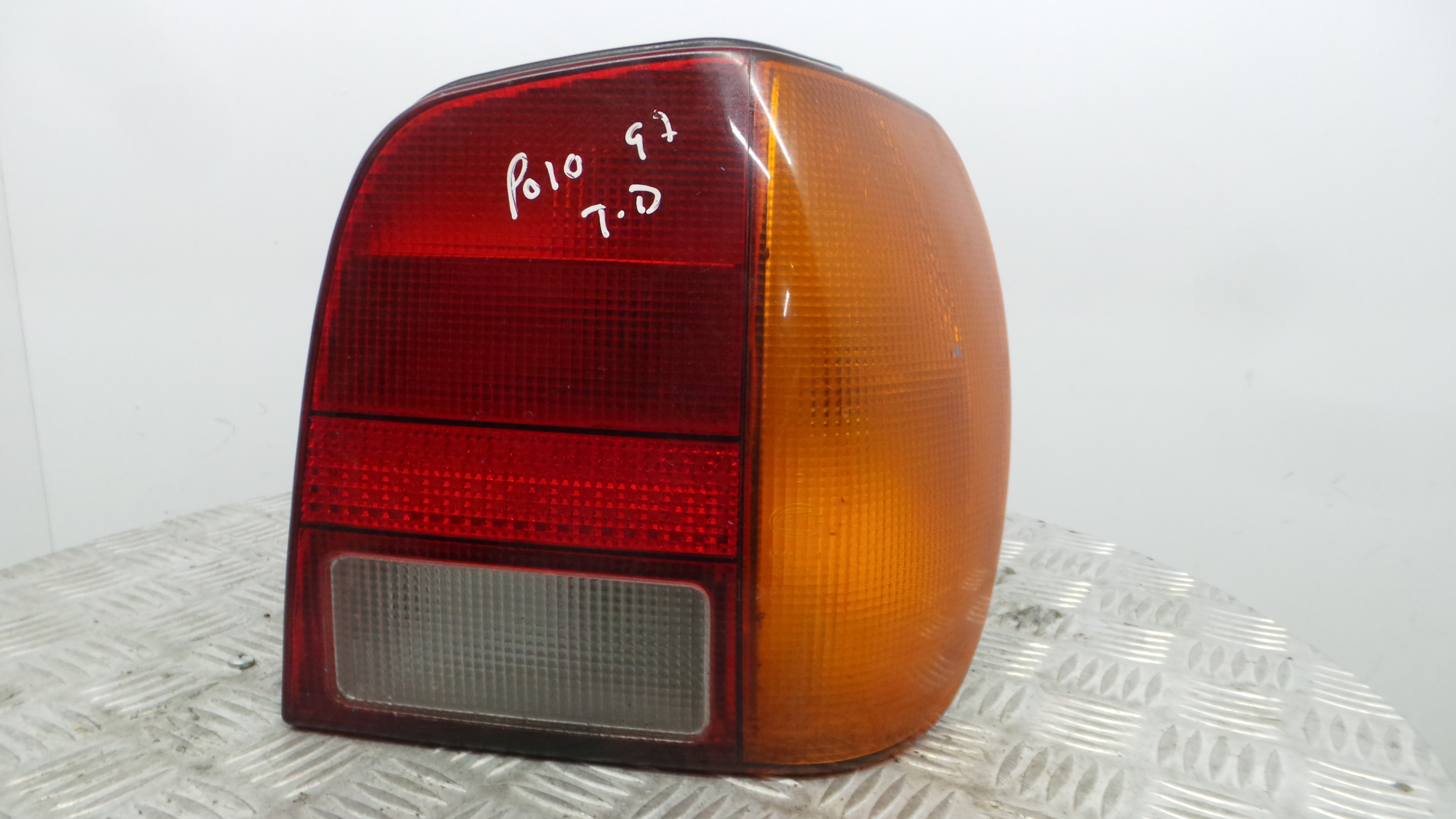 Farolim Stop Dto 6N0945096B - VW POLO III (6N1)-35176830
