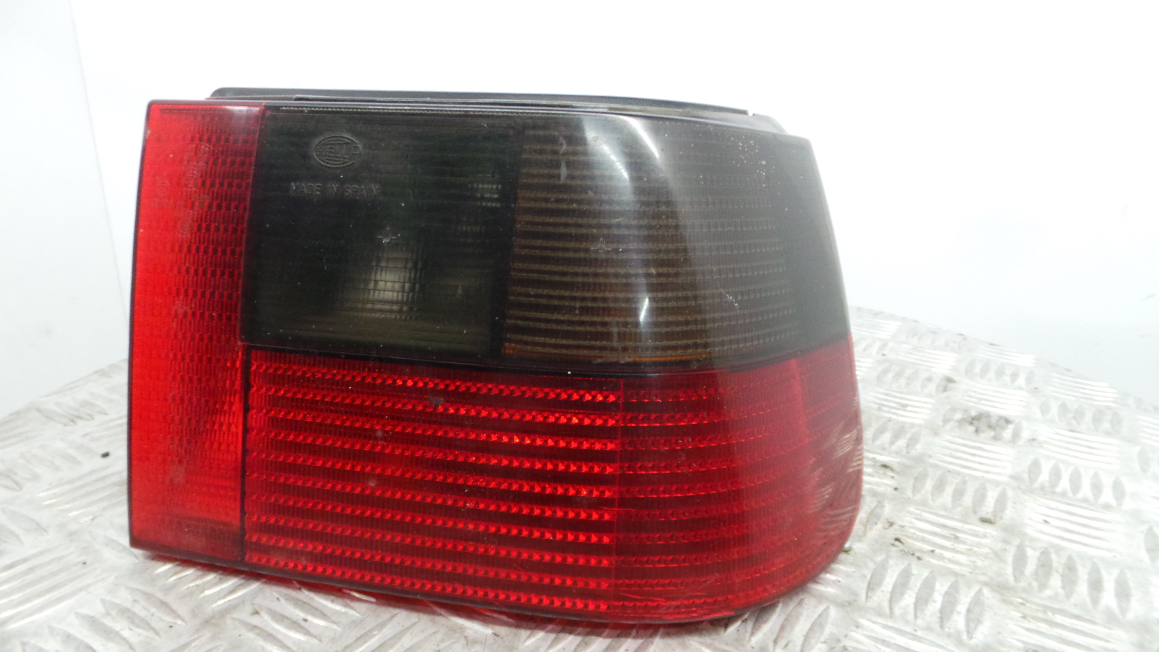 Farolim Stop Dto 6K6945112E - SEAT IBIZA II (6K1), IBIZA Mk II (6K1)-35183444 Farolim Stop Dto 6K6945112E - SEAT IBIZA II (6K1), IBIZA Mk II (6K1)-35183444