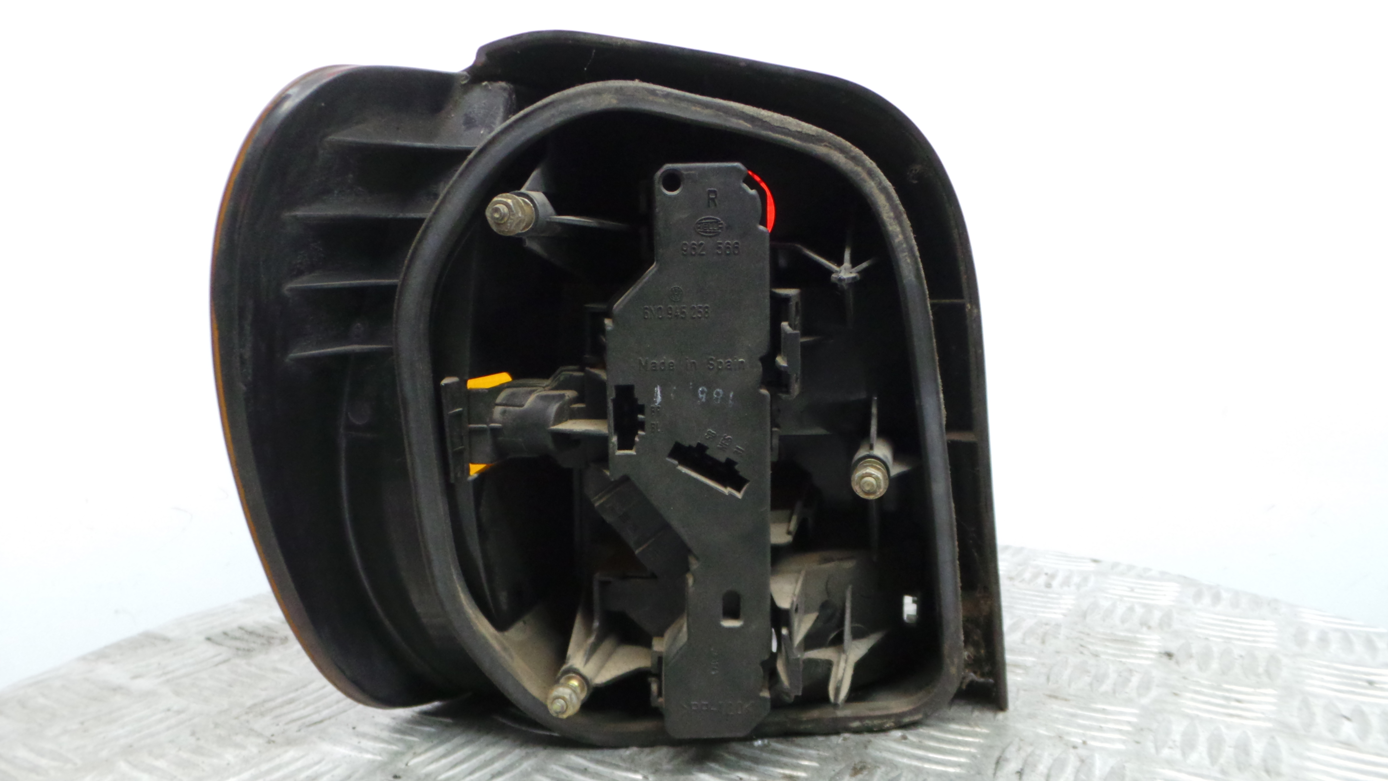 Farolim Stop Dto 6N0945096B - VW POLO III (6N1)-35183944