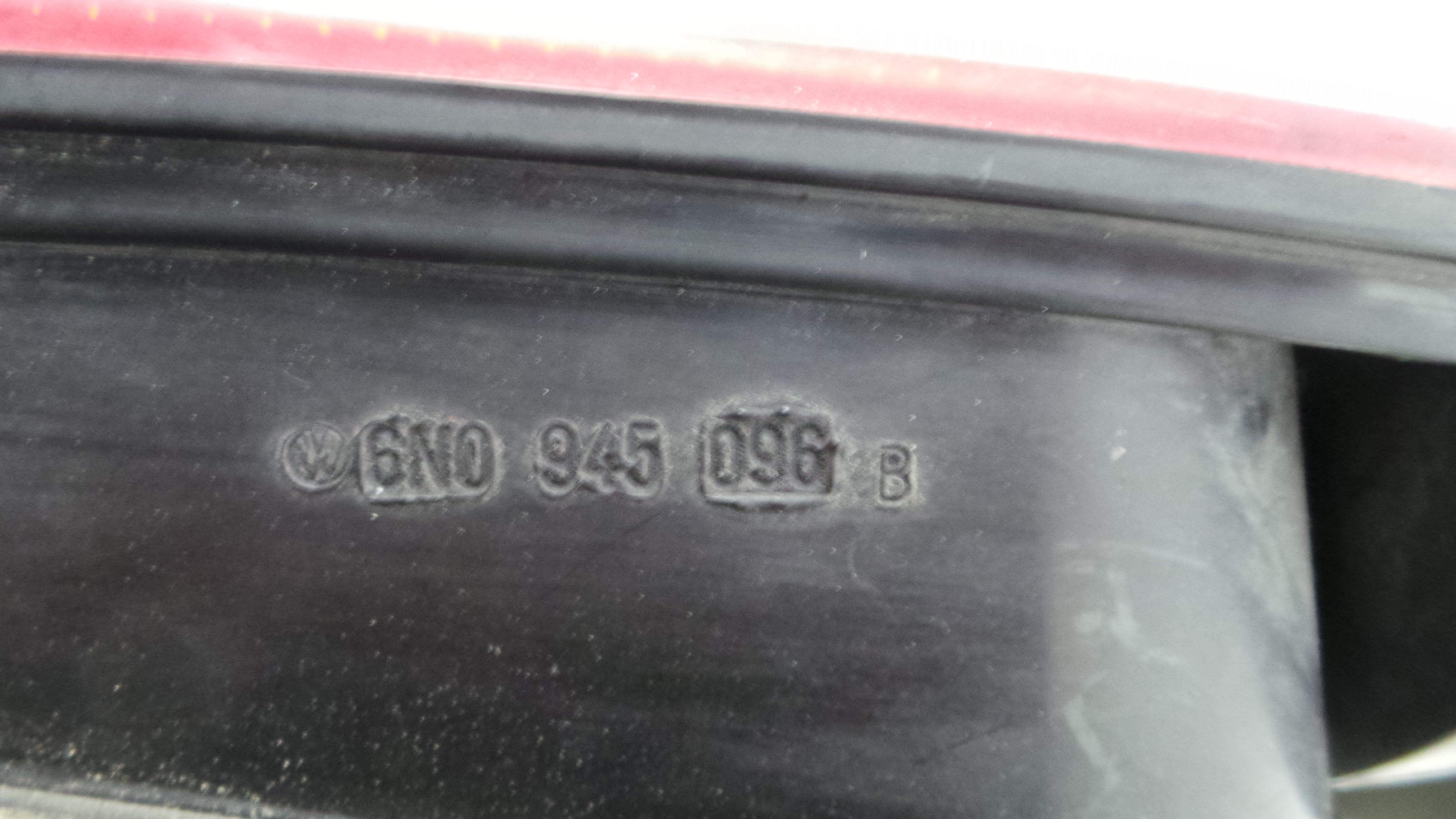 Farolim Stop Dto 6N0945096B - VW POLO III (6N1)-35183944