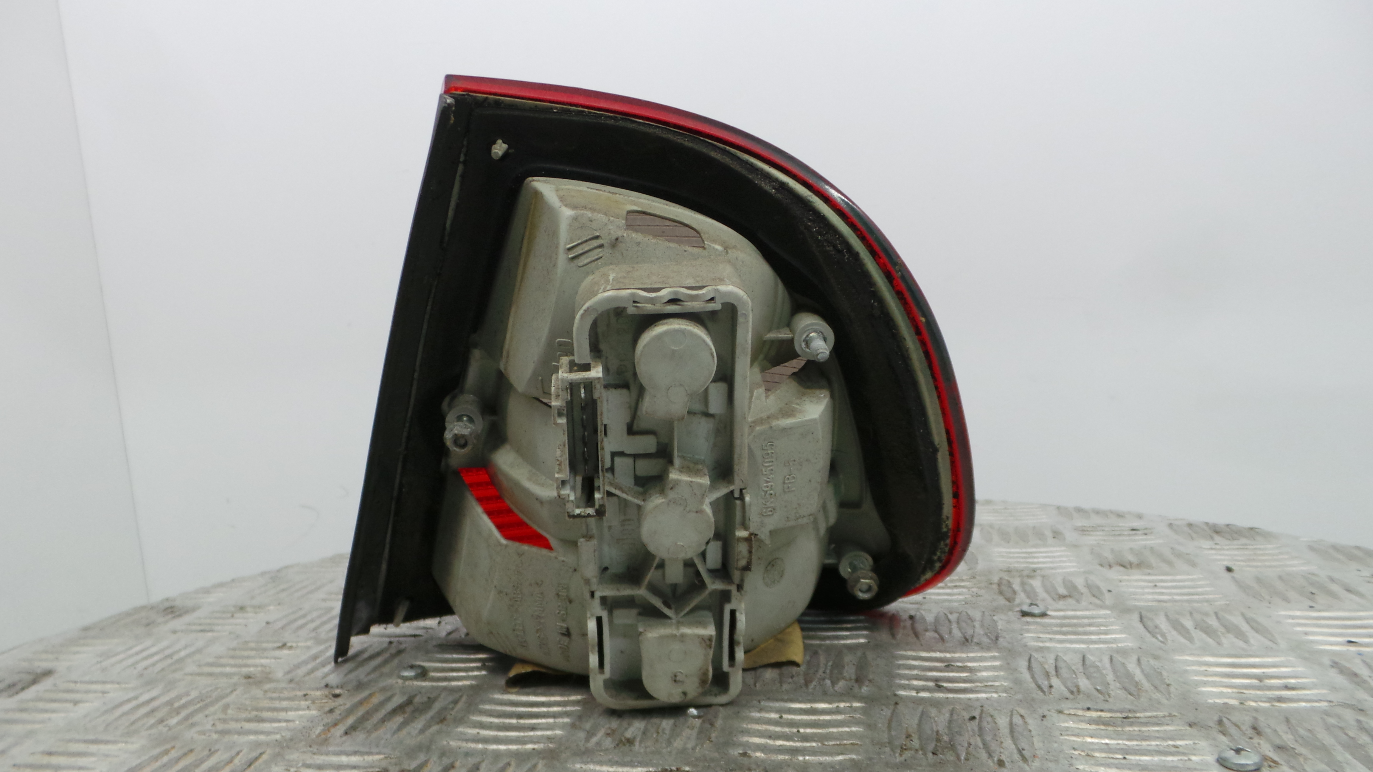 Farolim Stop Esq 6K5945095 - SEAT CORDOBA (6K1, 6K2)-35187214