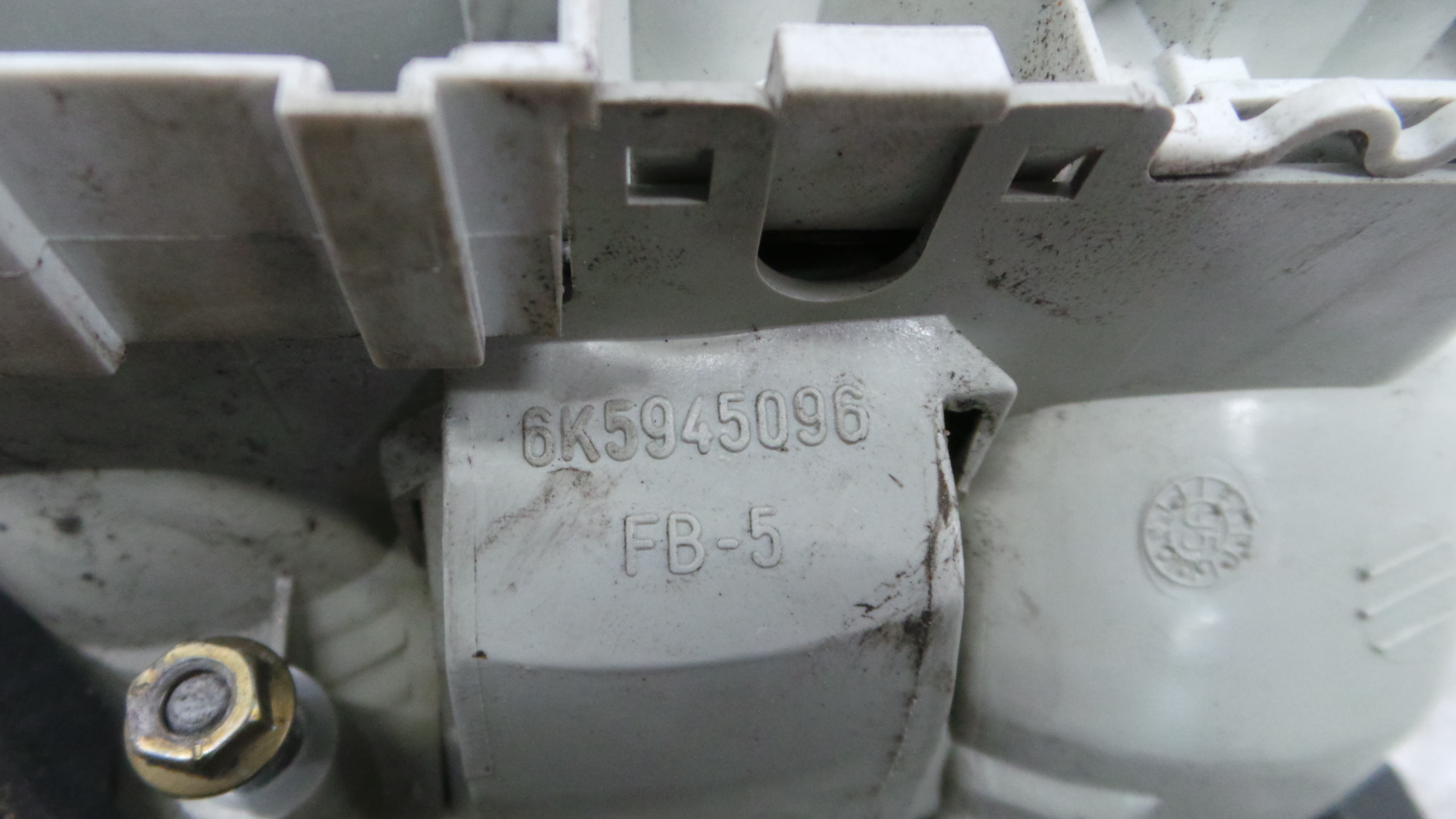 Farolim Stop Dto 6K5945096 - SEAT CORDOBA (6K1, 6K2)-35187490