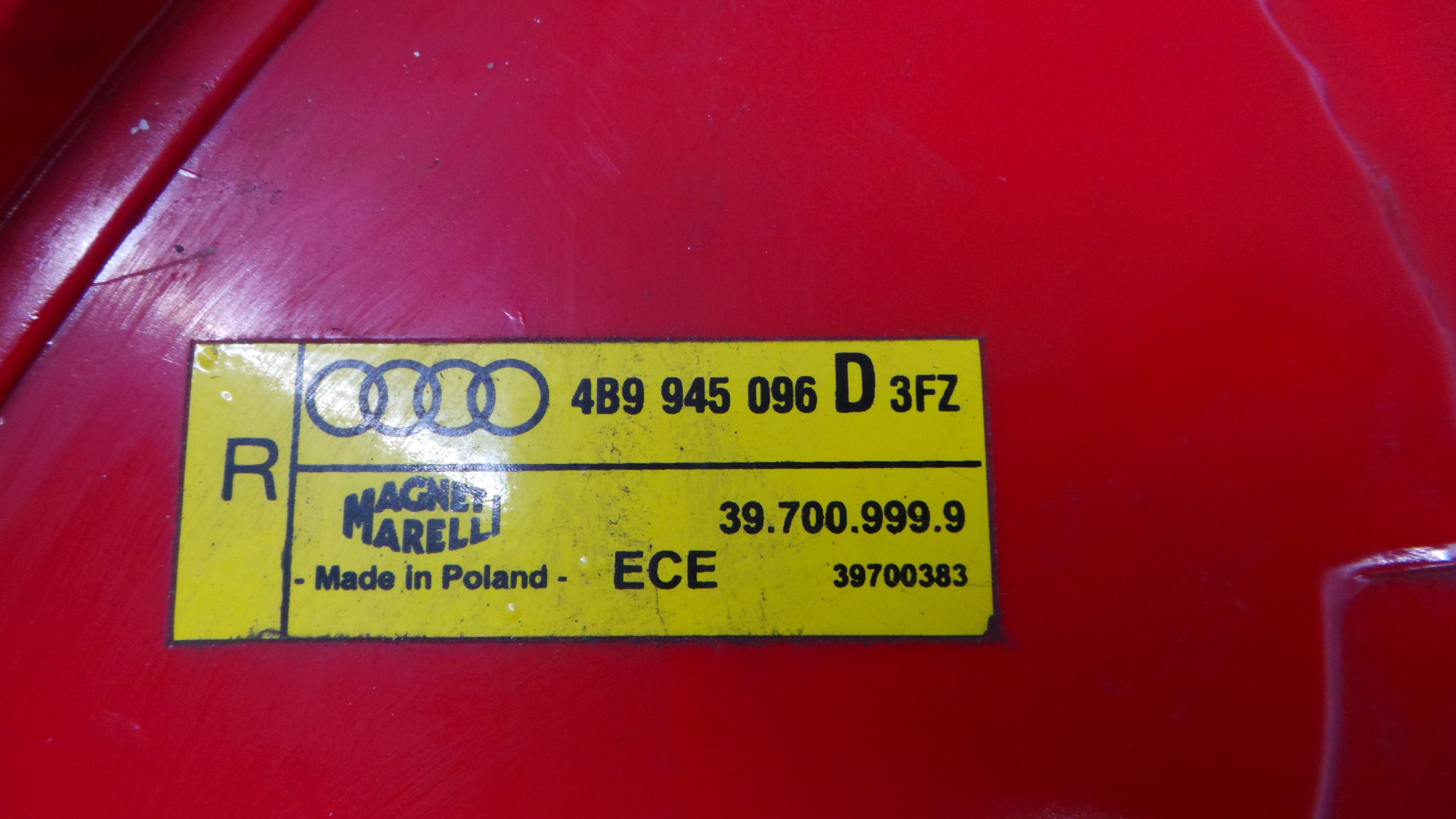 Farolim Stop Dto 4B9945096D - AUDI A6 C5 Avant (4B5)-35188410