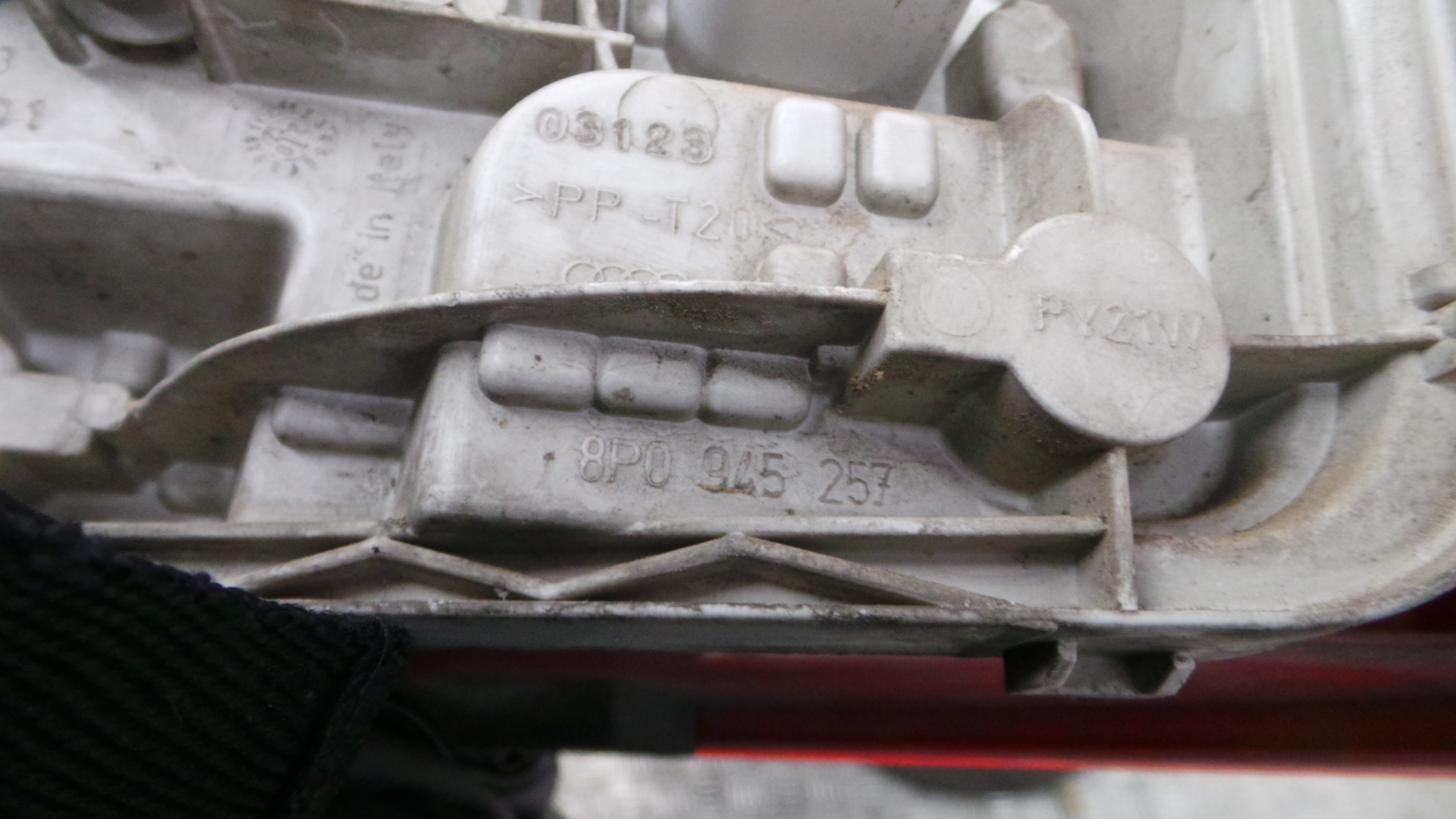 Farolim Stop Esq 8P0945095 - AUDI A3 (8L1)-35189309