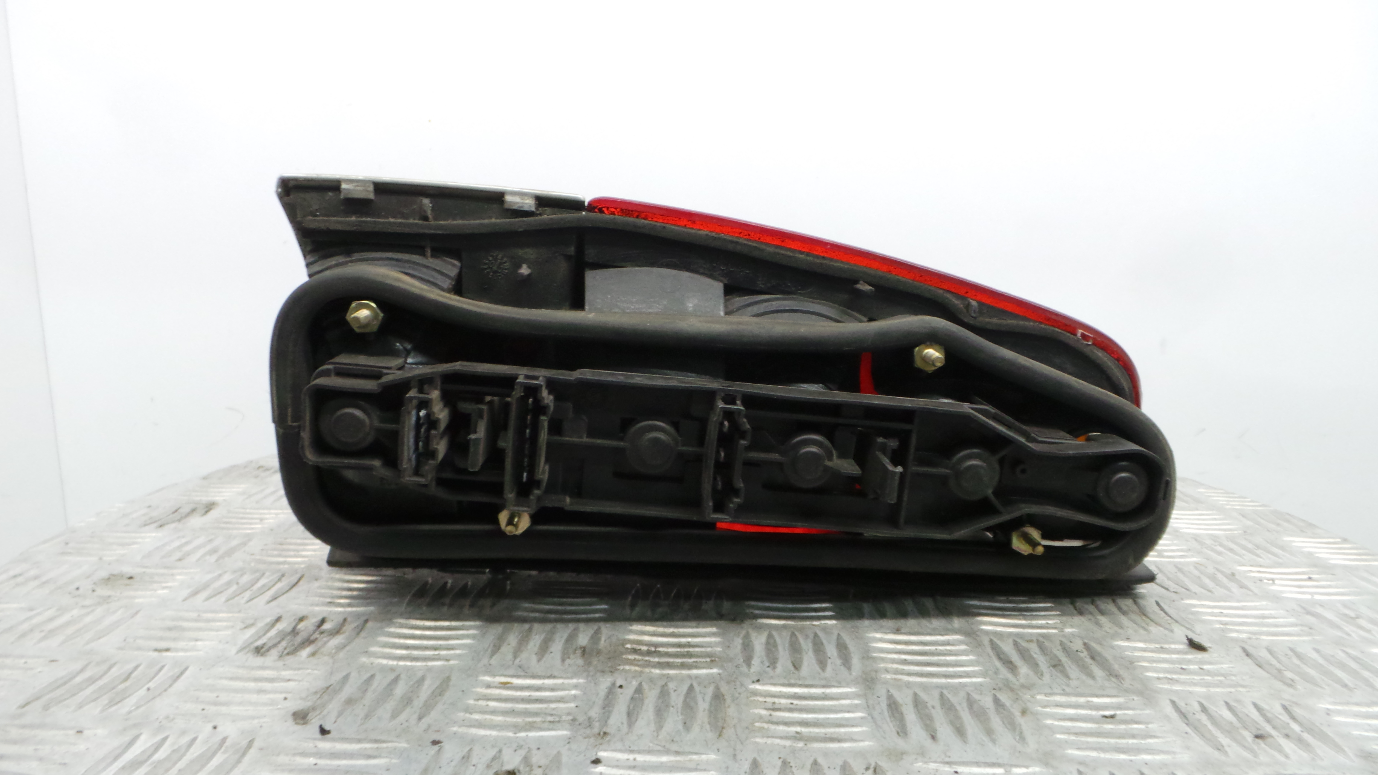 Farolim Stop Dto 6K0945112B - SEAT CORDOBA (6K1, 6K2)-35191082