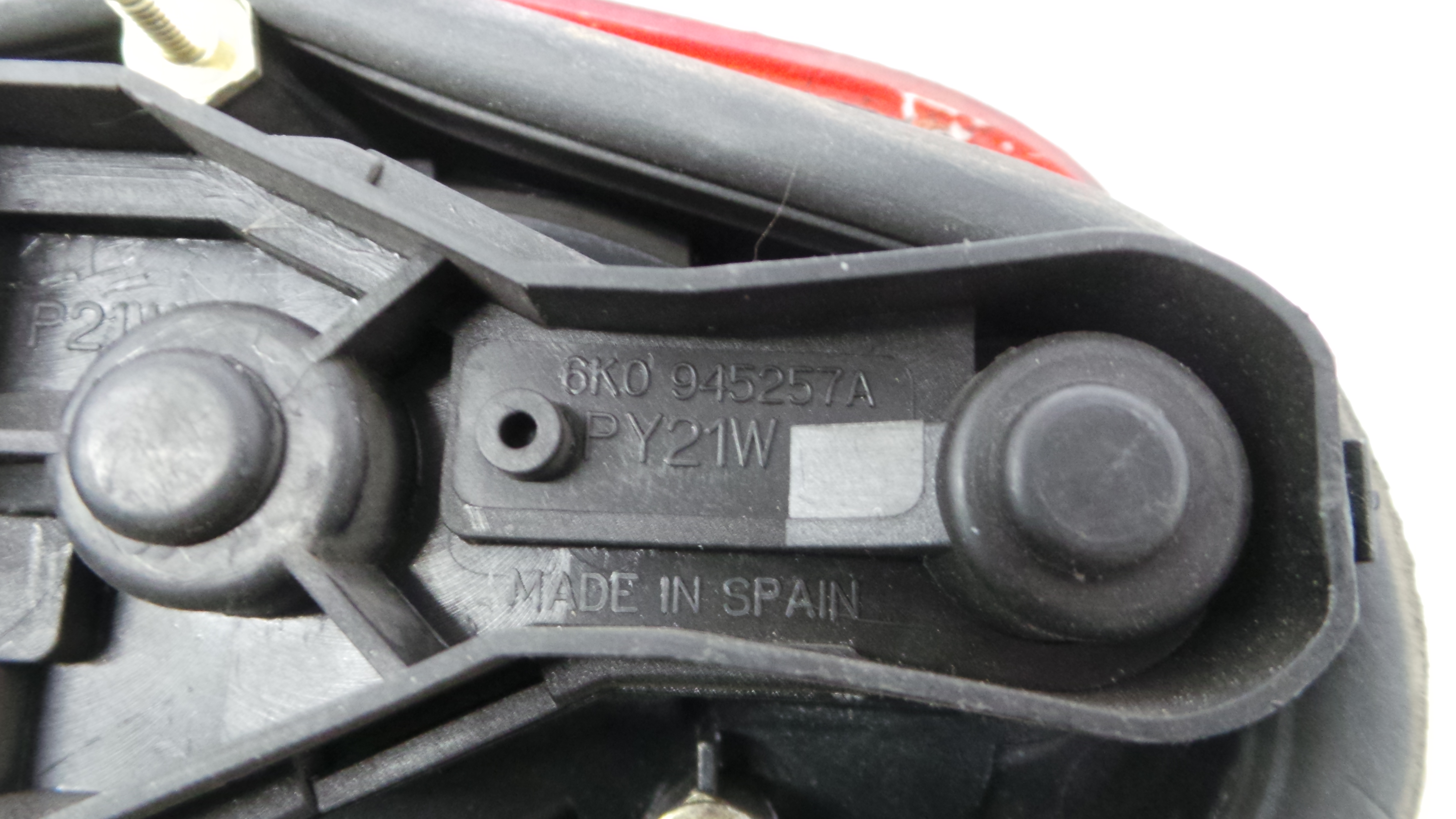 Farolim Stop Dto 6K0945112B - SEAT CORDOBA (6K1, 6K2)-35191082