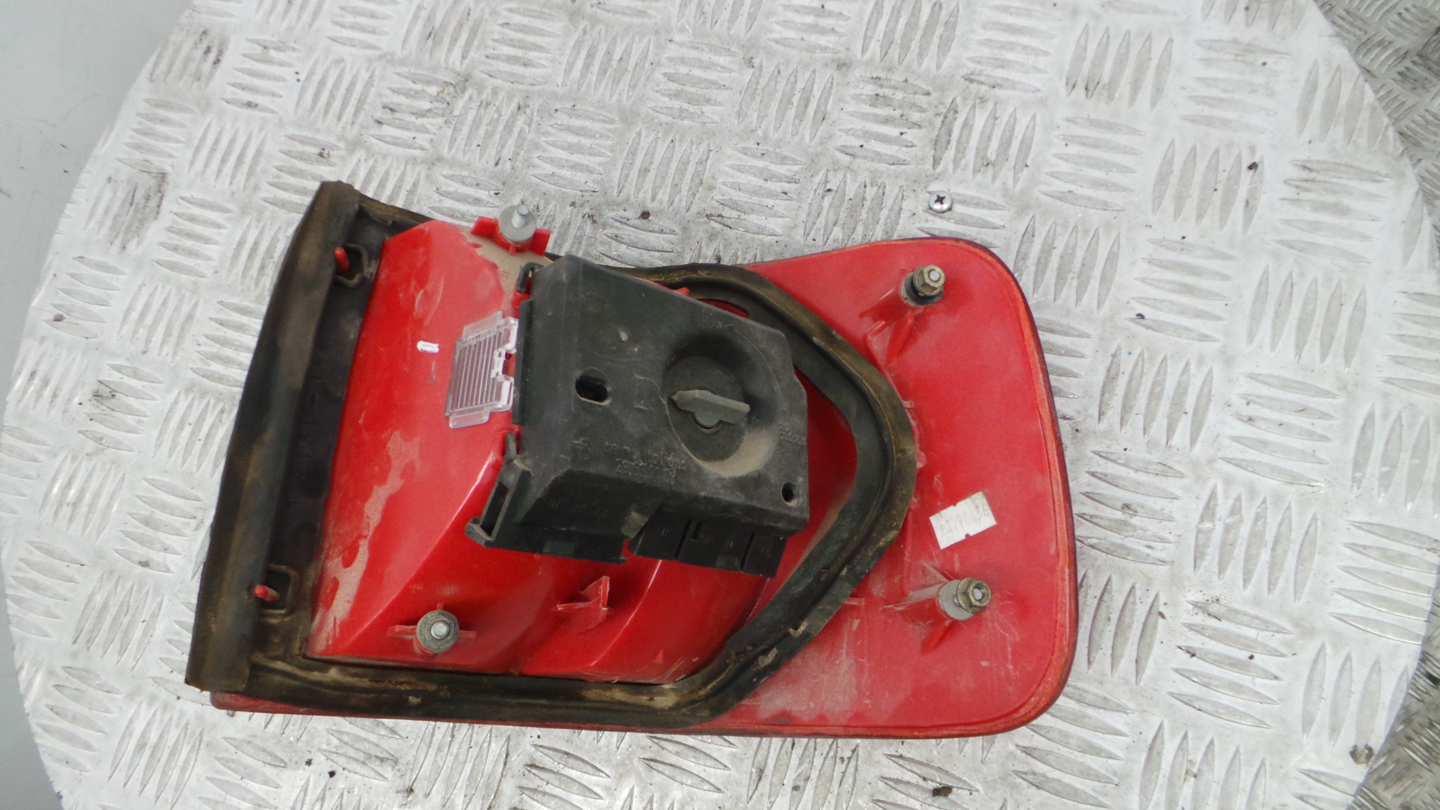 Farolim Stop Dto 01-441-1913L - AUDI 80 B4 três volumes (8C2)-35192006