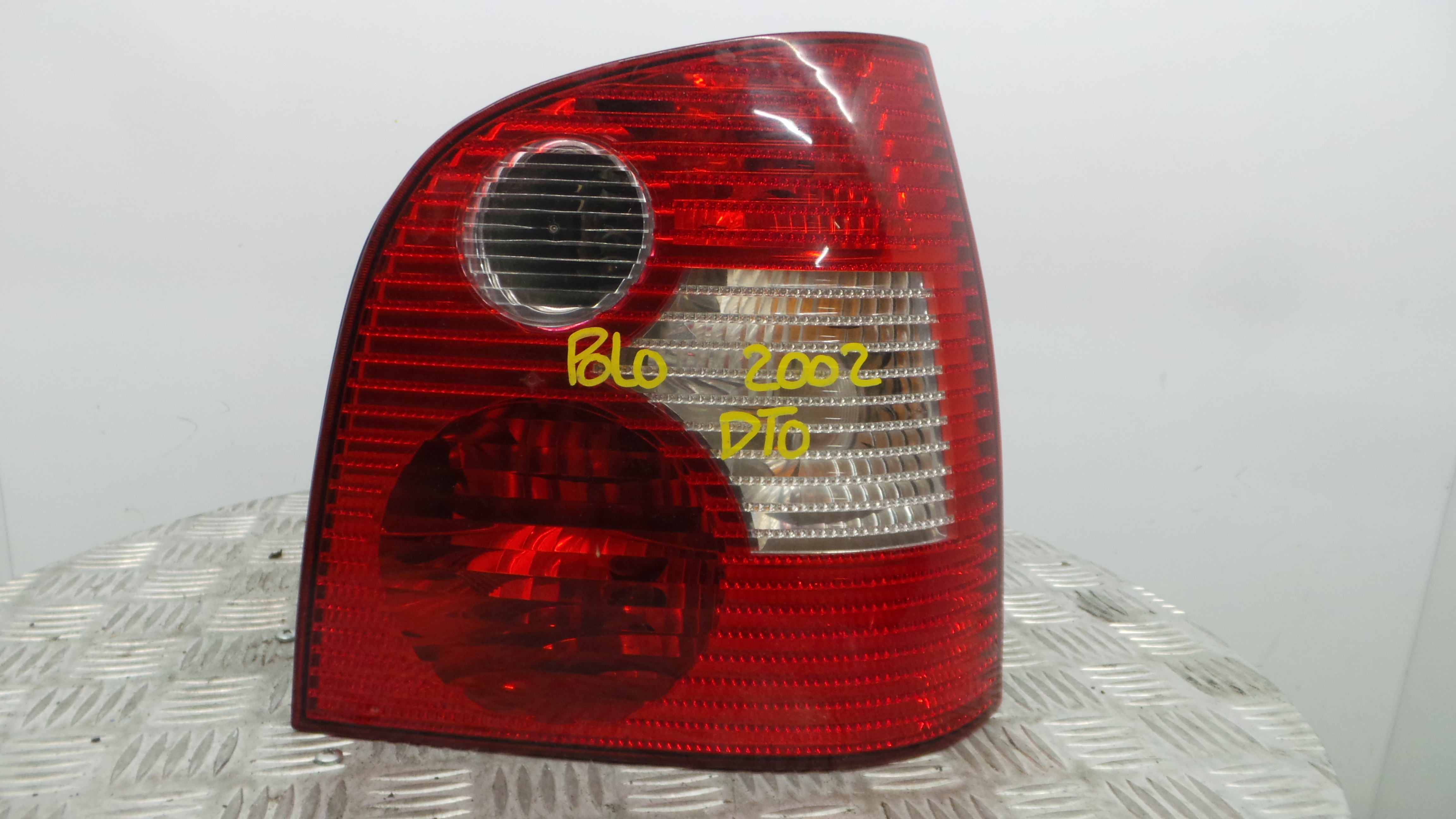 Farolim Stop Dto 6Q6945096B - VW POLO (9N_, 9A_)-35192544