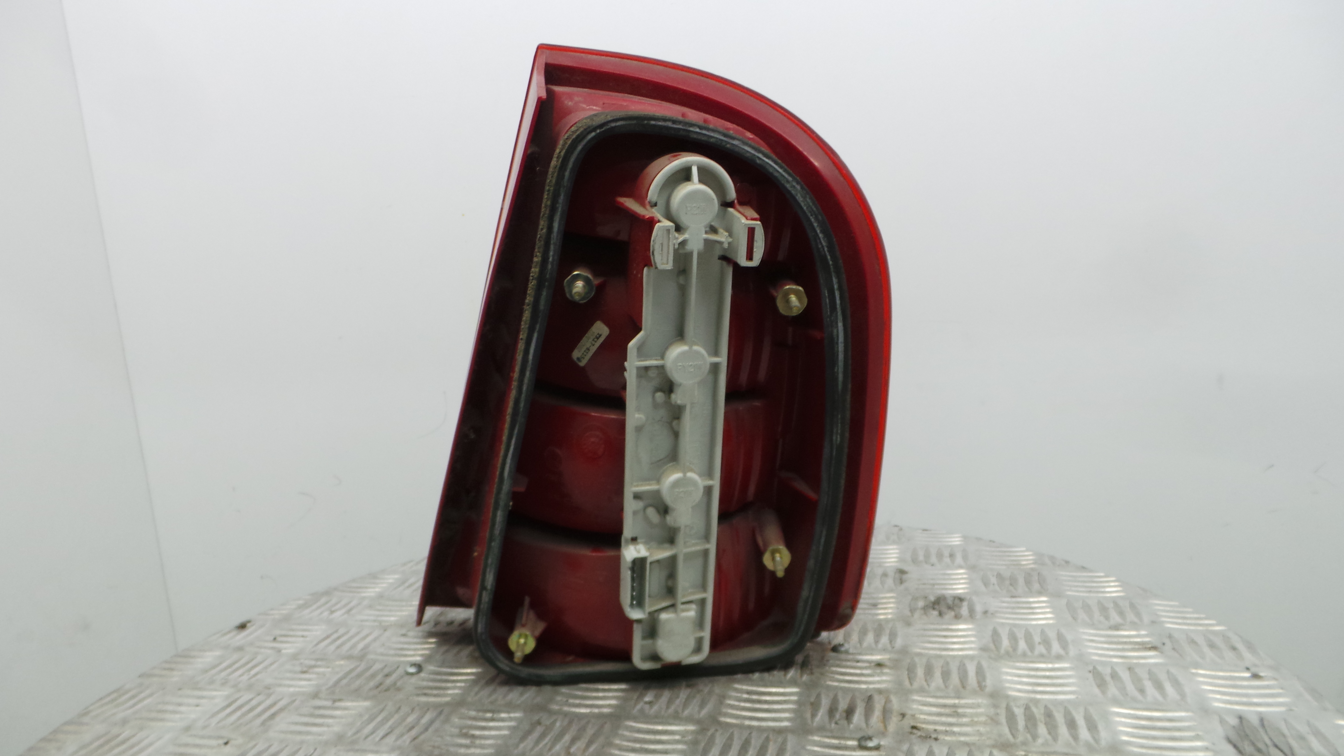 Farolim Stop Esq 6Y6945111B - SKODA FABIA I (6Y2)-35903204