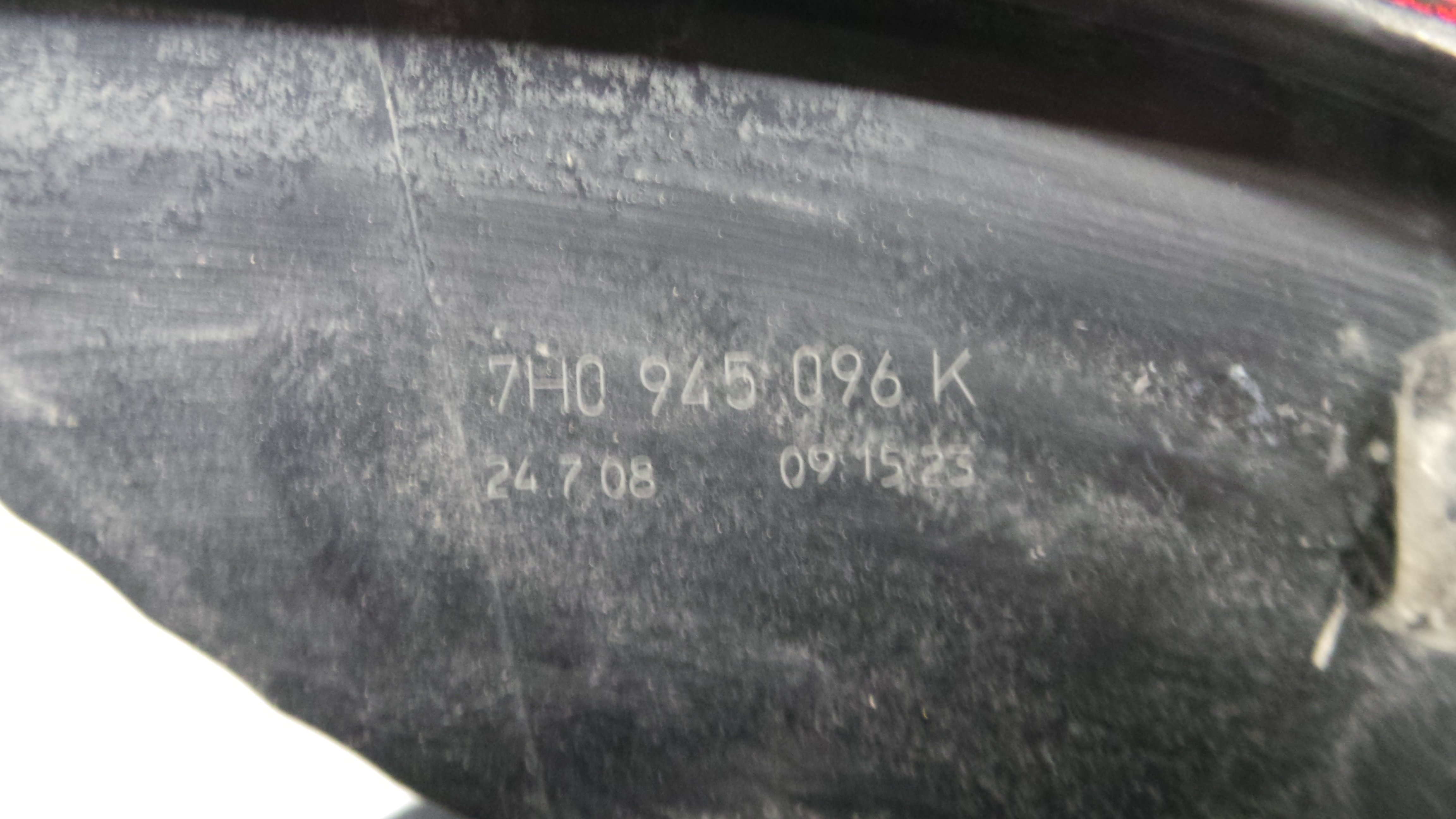 Farolim Stop Dto 7H0945096K - VW TRANSPORTER Mk V Caixa (7HA, 7HH, 7EA, 7EH), TRANSPORTER T5 Caixa (-35967214