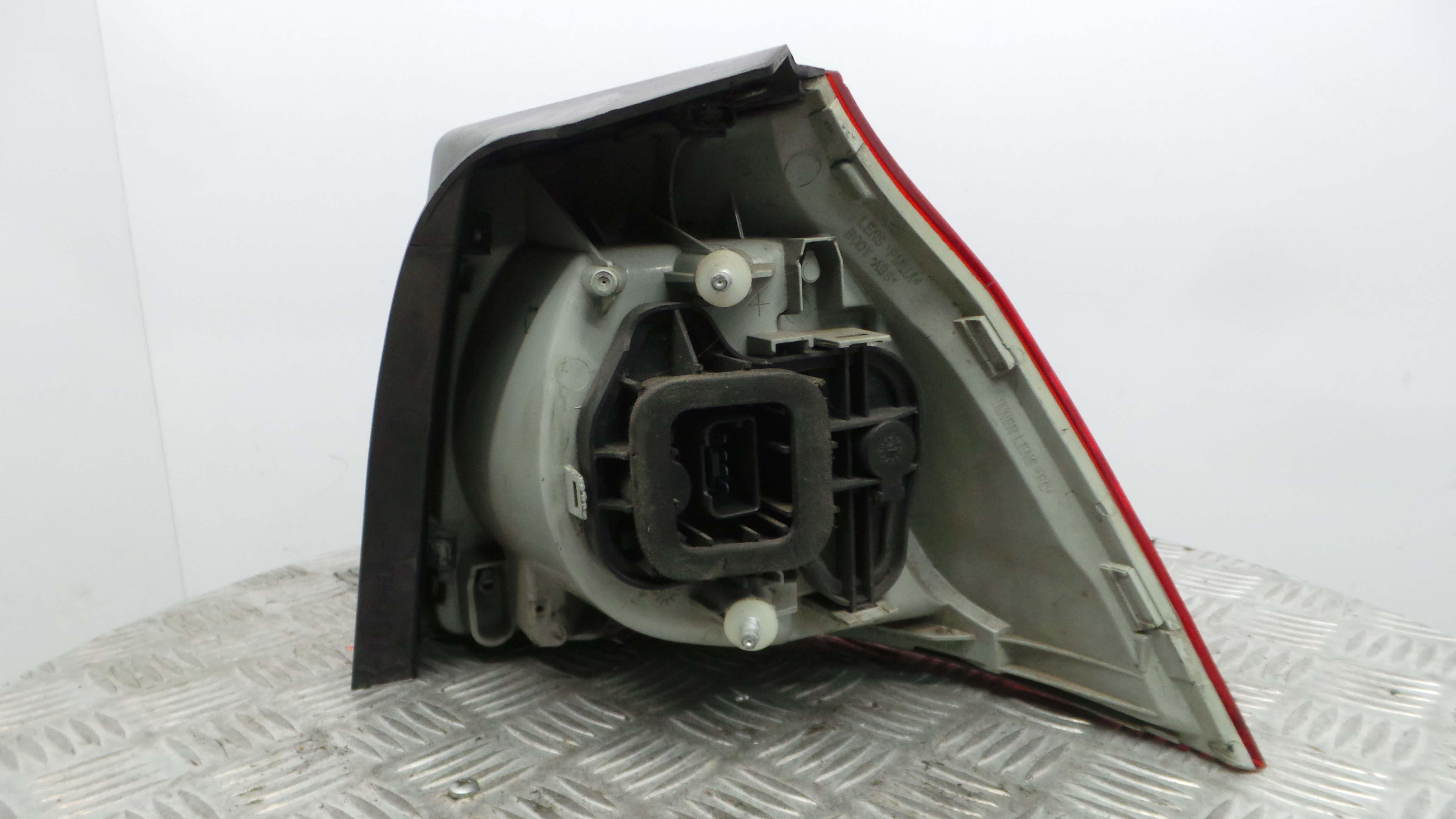 Farolim Stop Esq 1K6945111P - VW GOLF V (1K1)-35969015